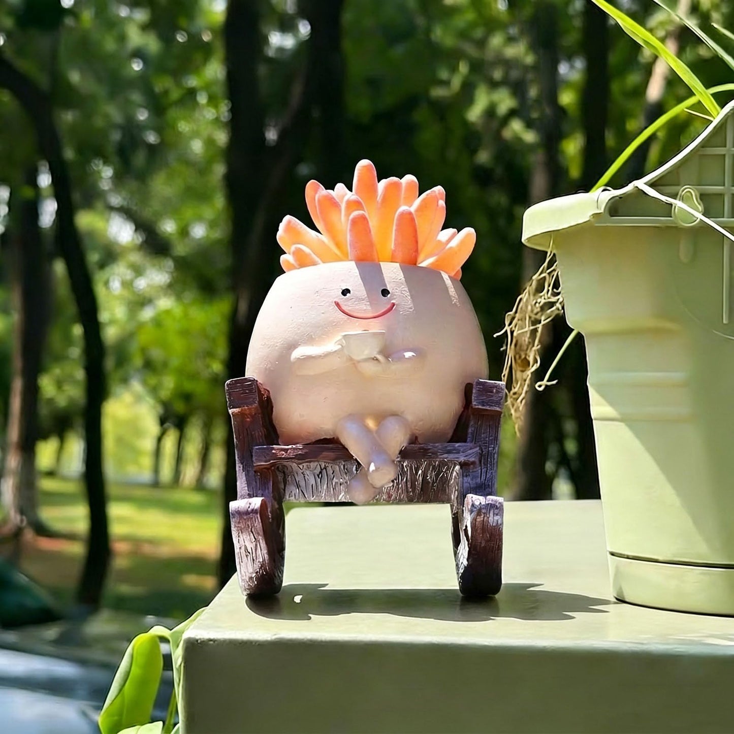 Smiley Face Planter Pot, Cute Rocking Chair Plant Pots for Indoor Outdoor, Unique Funny Drinking Coffee Flower Pot with Drainage Hole, Succulents Plant Gifts for Mother's Day, Birthday, Christmas