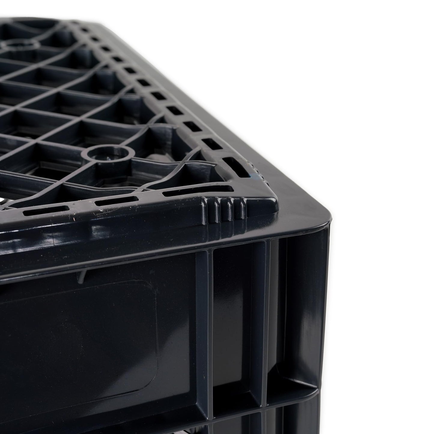 HORSESHOE STORAGE Stackable Milk Crates, 3 Pack, Kitchen Work Commercial Garage Totes, 24 Quart, Heavy Duty Plastic, Black, 19" L x 13" W 11" H