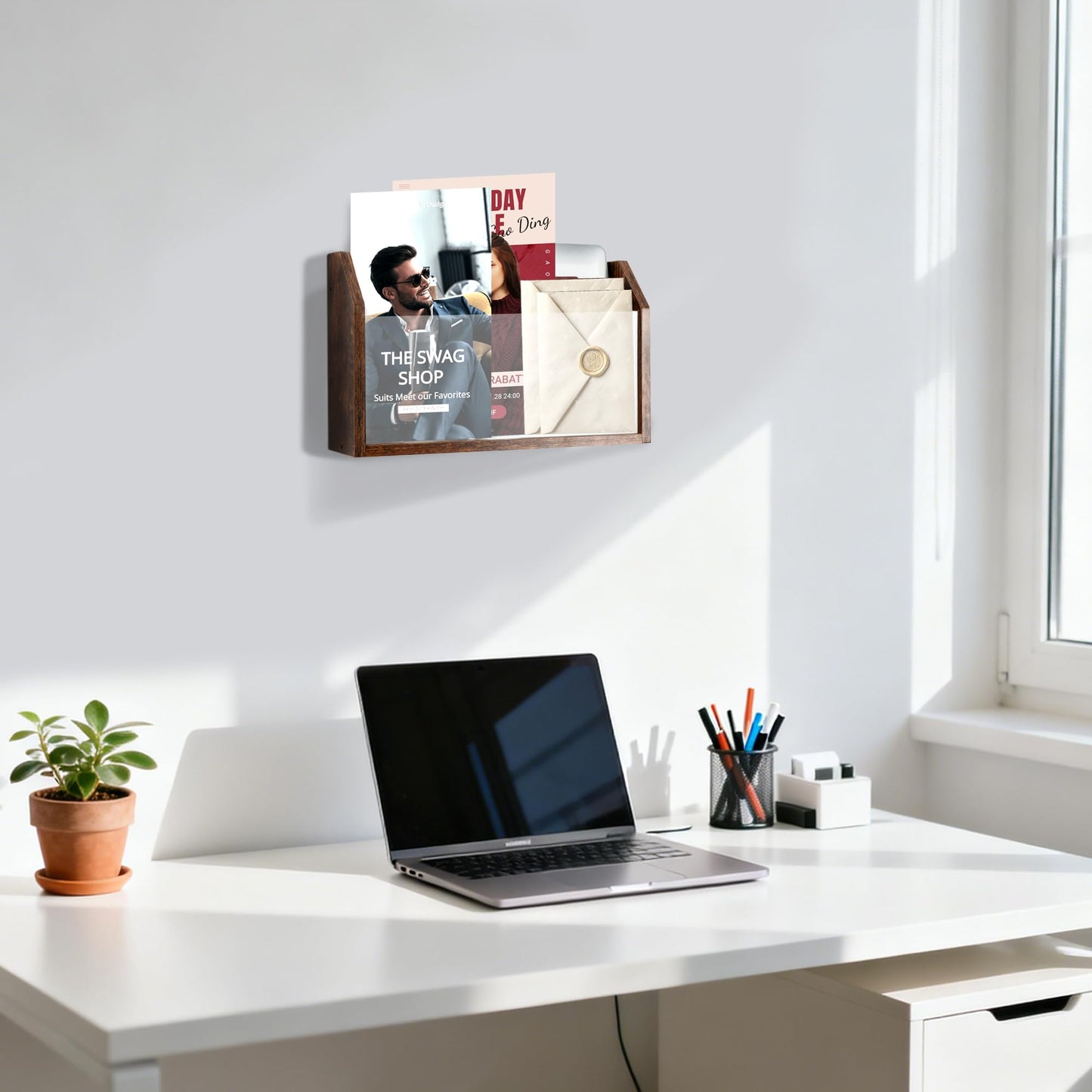 Waratah Designs Wall Magazine Holder – Wooden Wall Mounted Magazine Rack, Clear Acrylic Panel – Magazine, Book, Home Office File Organizer – Vinyl Record Holder – Rustic Brown