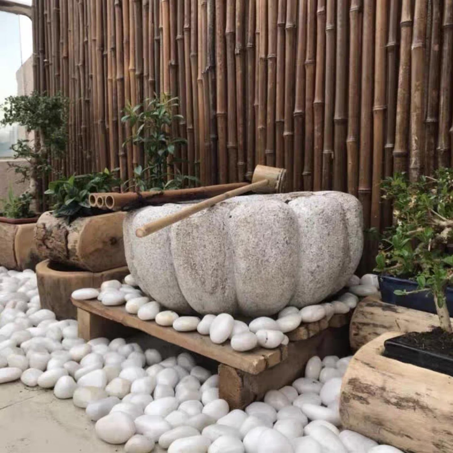 FANTIAN 5 lbs Large White River Rocks, 2-3 inch Pebbles for Indoor Plants, Polished Decorative Stones for Planters Vase Aquarium and Outdoor Garden Landscaping Rocks