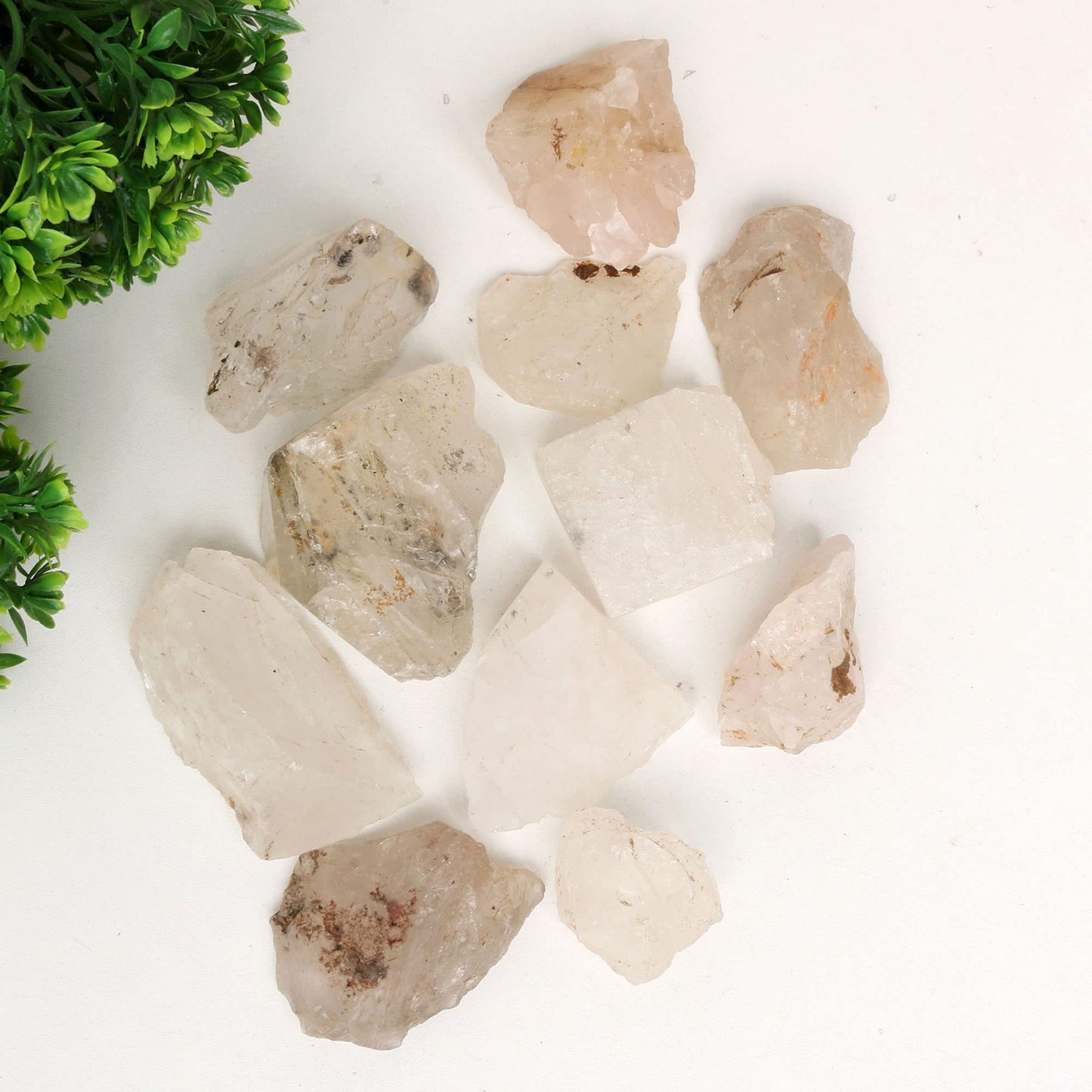 REAL-GEMS Natural Raw Healing Crystals Rough Stones for Tumbling, Cabbing, Polishing, Wire Wrapping, Wicca & Reiki Crystal Healing, Mix Gemstones,7 Chakra (White Quartz)