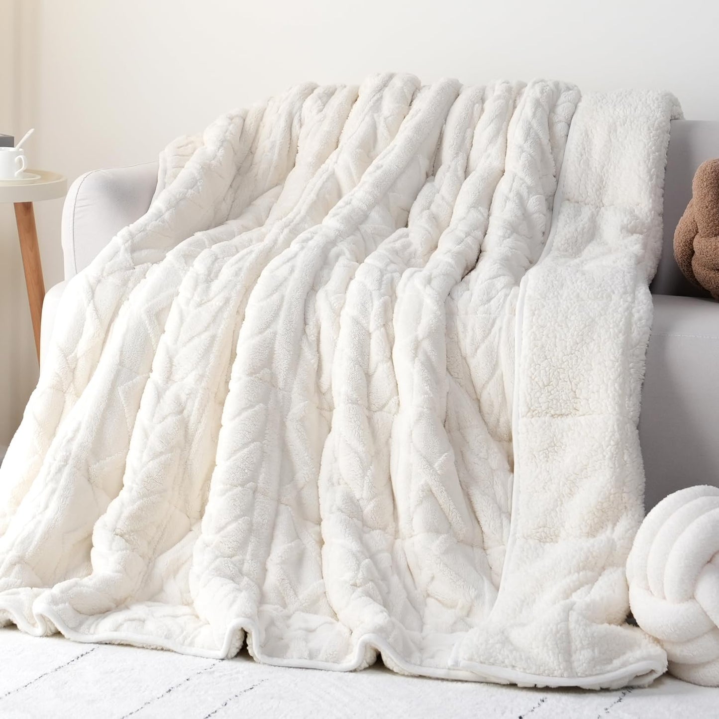 Cottonblue Jacquard Weighted Blanket 15lbs for Adults Queen Size, Ultra Soft Cozy Comfort Sherpa Blanket for Relax and Sleep, Heavy Bed Blankets with Glass Beads, 60x80 Inches, Cream White