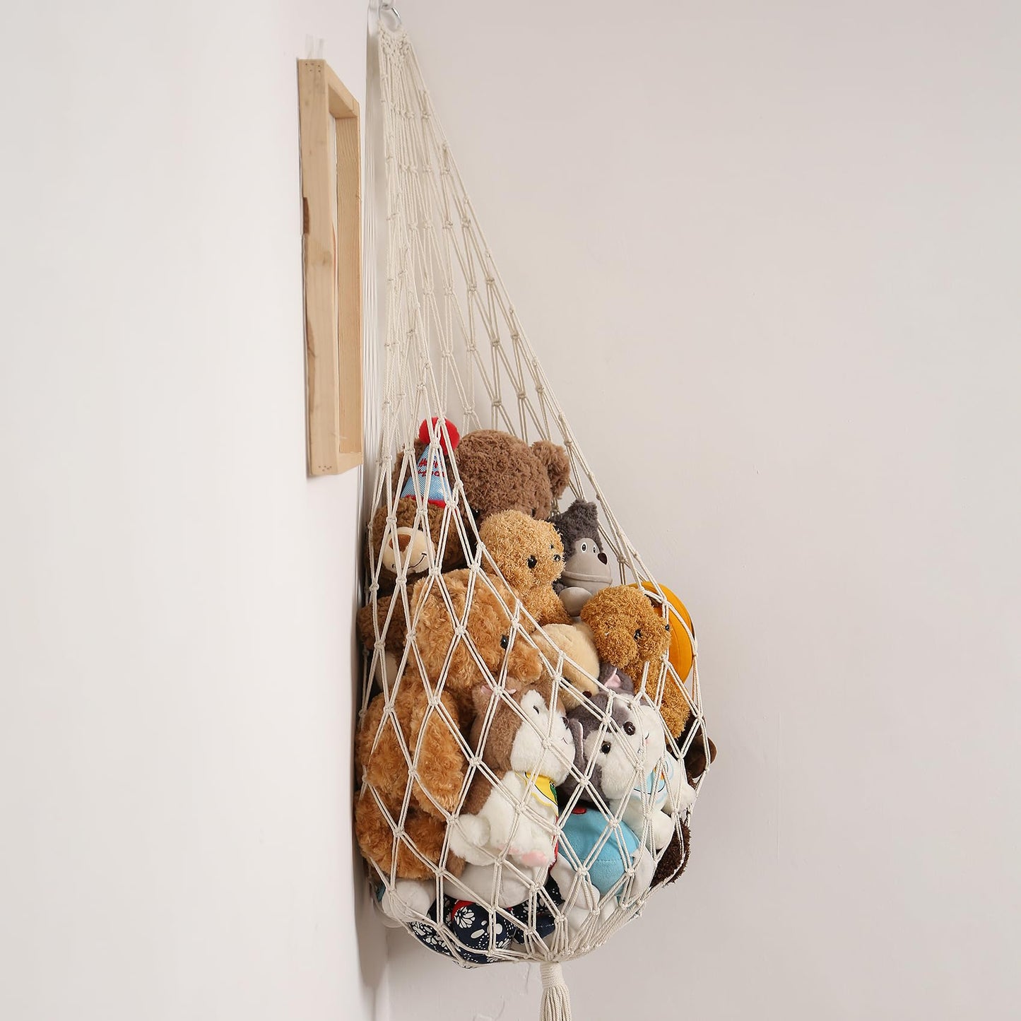 Amdermi Stuffed Animal Storage Organizers Corner Hanging Ne 60" L Stuffy Animal Hammock Macrame Toy Display Plush Toy Holder Wall, Kid Bedroom Decor Boho Nursery Playroom Organizer 60" L (Cream)