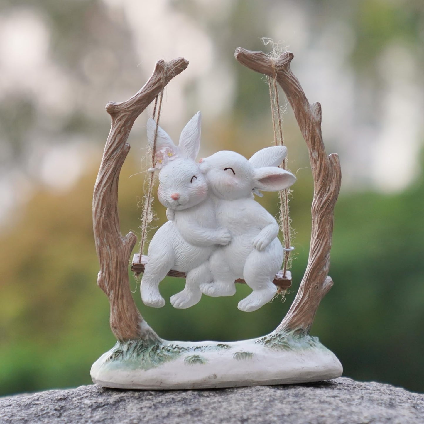 LC LCdecohome Easter Bunny Décor Outdoor Statues - Rabbit Décor Garden Decorations Easter Rabbit Figurine Couple Bunny Figurines Home Resin Rabbit Play on a Swing on The Tree 5L*2.5W*6.5H
