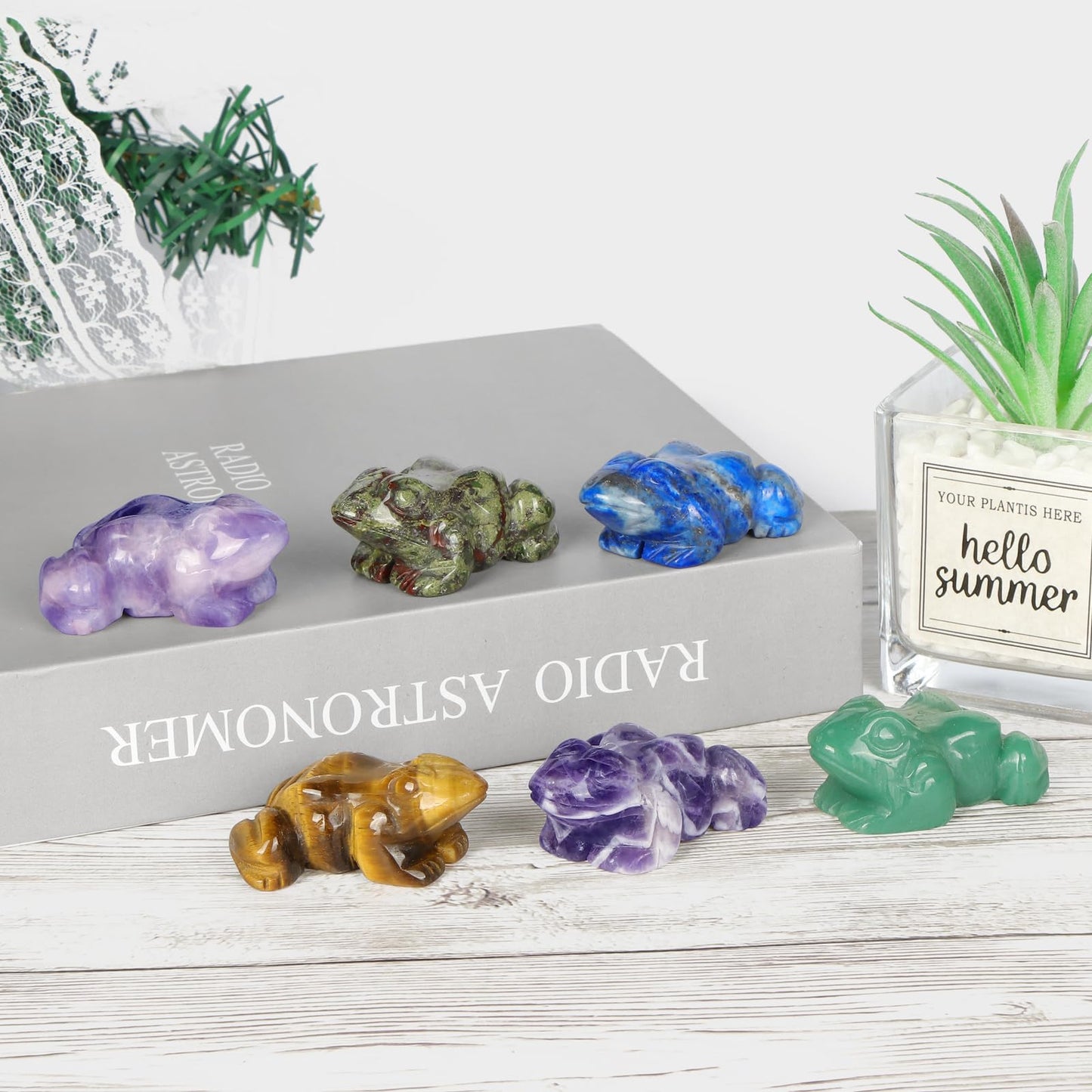 SMQ 2 inch Natural Amethyst Frog Figurine, Hand Carved Crystal Statue Decoration, Healing Stone Crystal Animal Statue with Gift Box