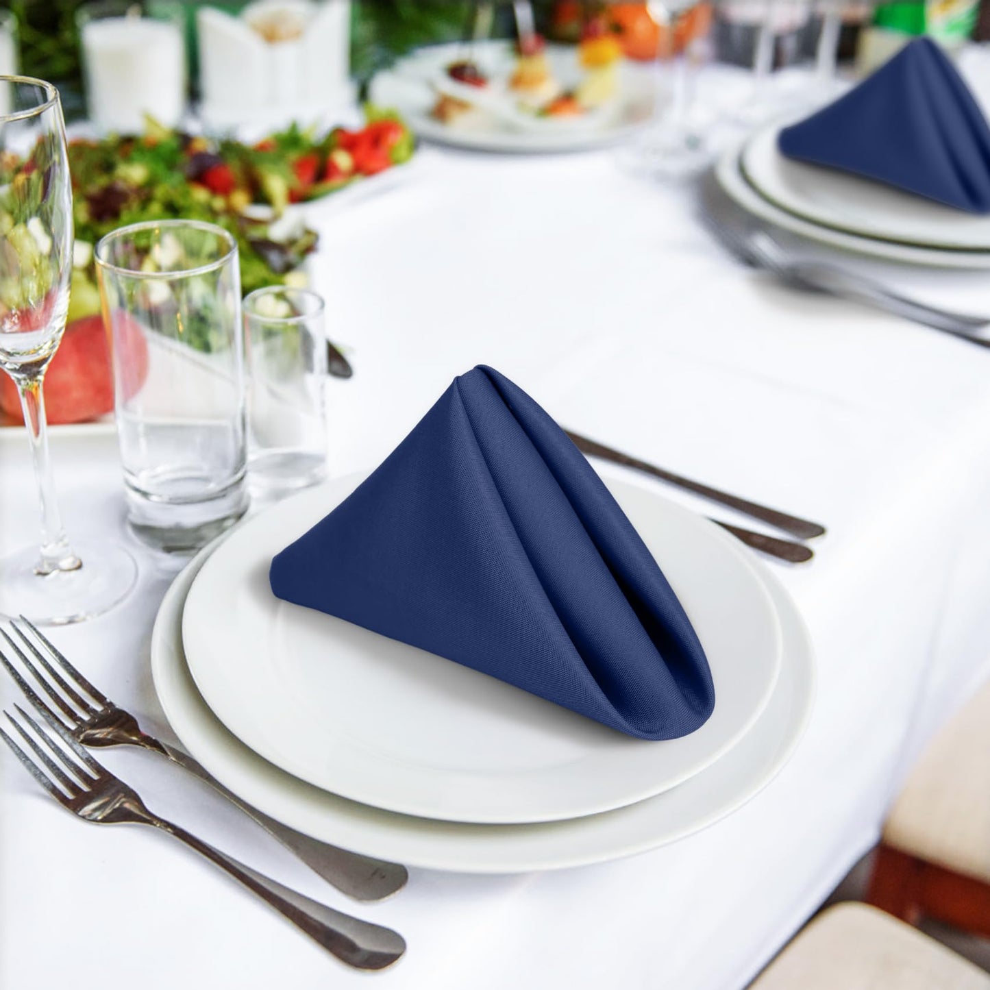 SuperO Set of 80 Cloth Napkins 17 x 17 Inch, Polyester Solid Washable Dinner Napkins with Hemmed Edges,Great for Restaurant, Wedding and Party(Navy Blue)