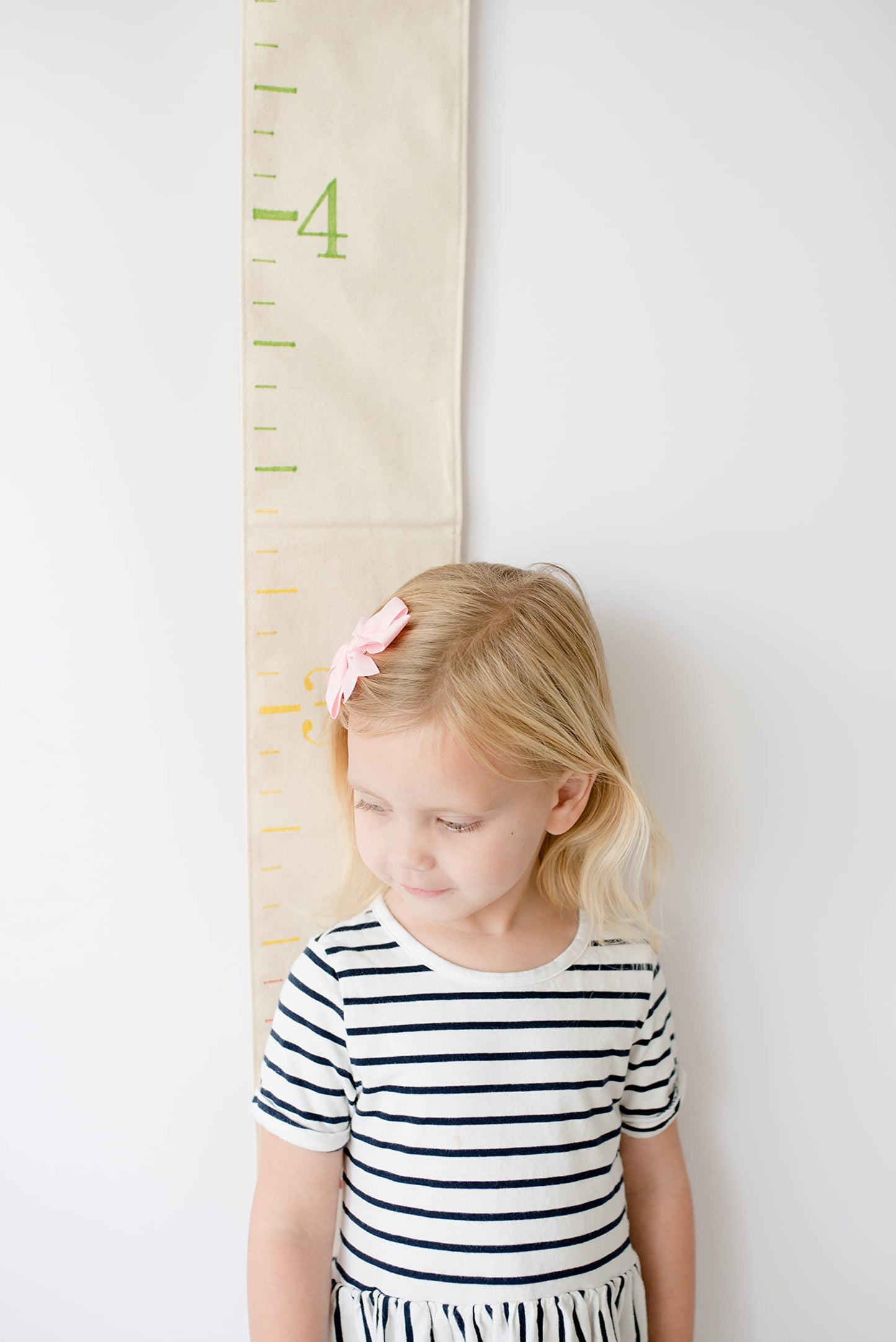 White Loft Rainbow Canvas Family Height Chart Ruler - Children's Growth Tracker for Nursery Wall - Kids Room Decor Keepsake