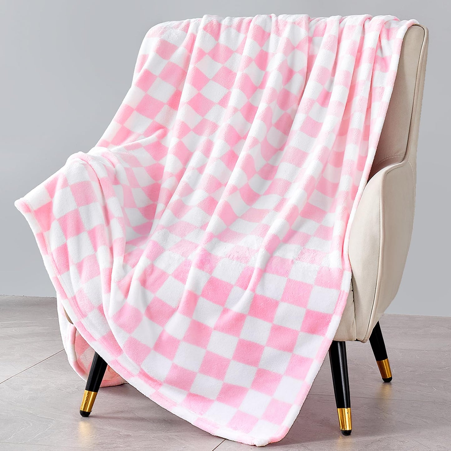 Edenleaf Pink Checkered Blanket, Ultra Soft Fleece Checkered Throw Blankets for Couch Bed and Travel, Luxury Throws for All Seasons, 50x60 Inch, Pink