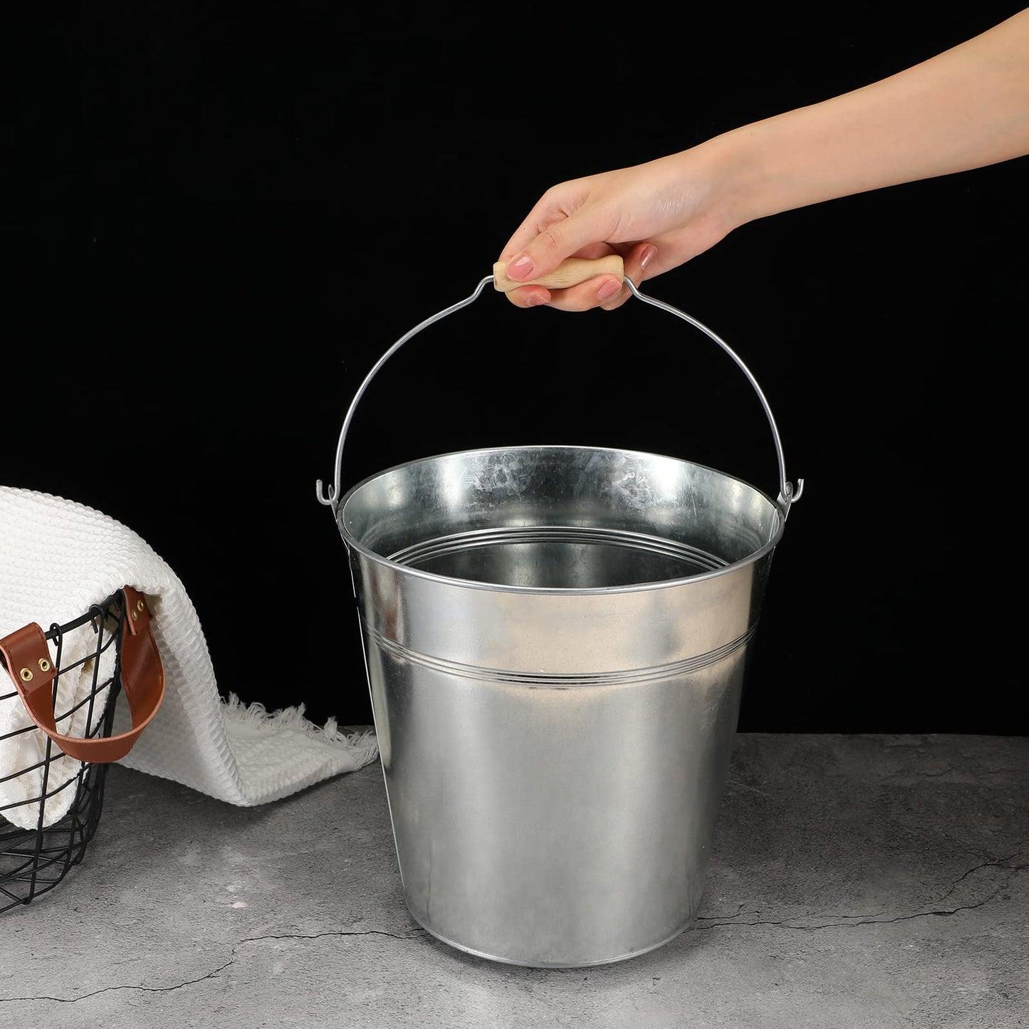Didaey 12 Pcs 12 Pcs Large Galvanized Metal Buckets with Handle 10 Inch Heavy Duty Stainless Steel Pails Round Pail for Party Wedding, Crafts, Utensils, Table Centerpieces (Silver)