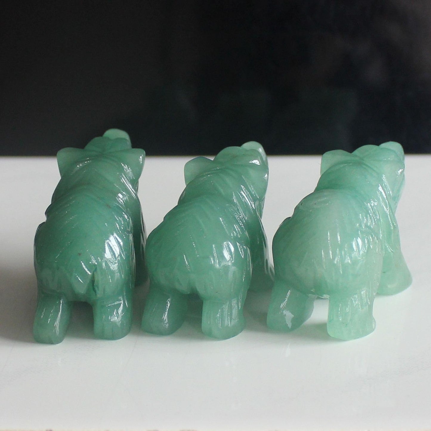 HLbshi Hand Carved Gemstone Crystal Bear Figurine Animal Statue Carving Office Home Decor Collections 2'' (Green Aventurine)