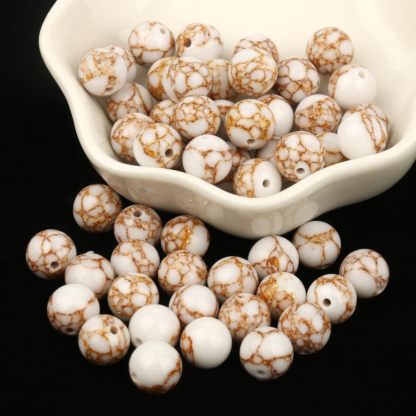 NITOPUPU 100Pcs 8mm Natural Smooth White Howlite Spun Gold Beads Round Loose Gemstone Stone Beads for Jewerly Making with Crystal Stretch Cord