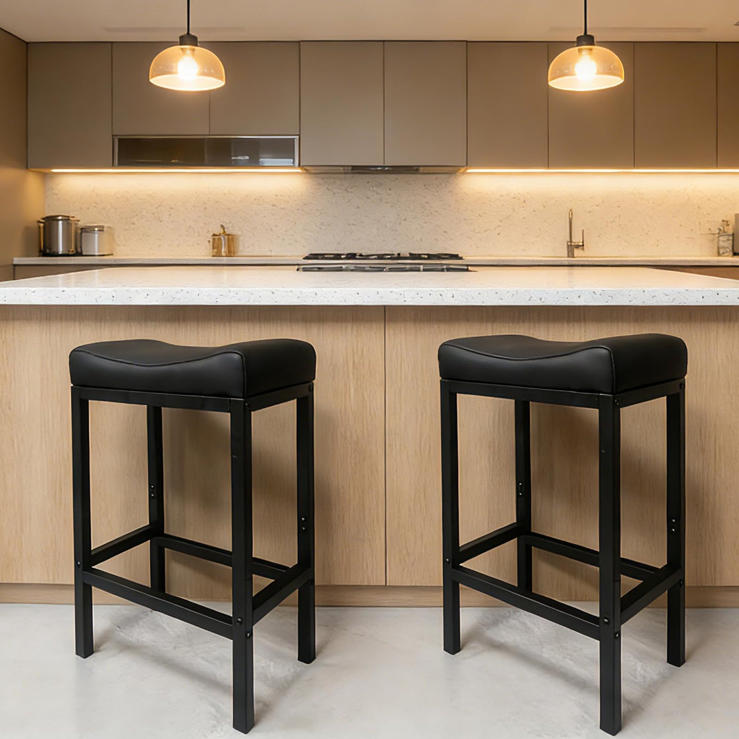 ZYFFHYLAI Bar Stools Set of 2, 24 Inch Backless Counter Height Bar Stools with Soft Faux Leather Seat, 300 LB Heavy Duty Padded Saddle Barstool Chairs for Modern Kitchen Island Counter (Black)
