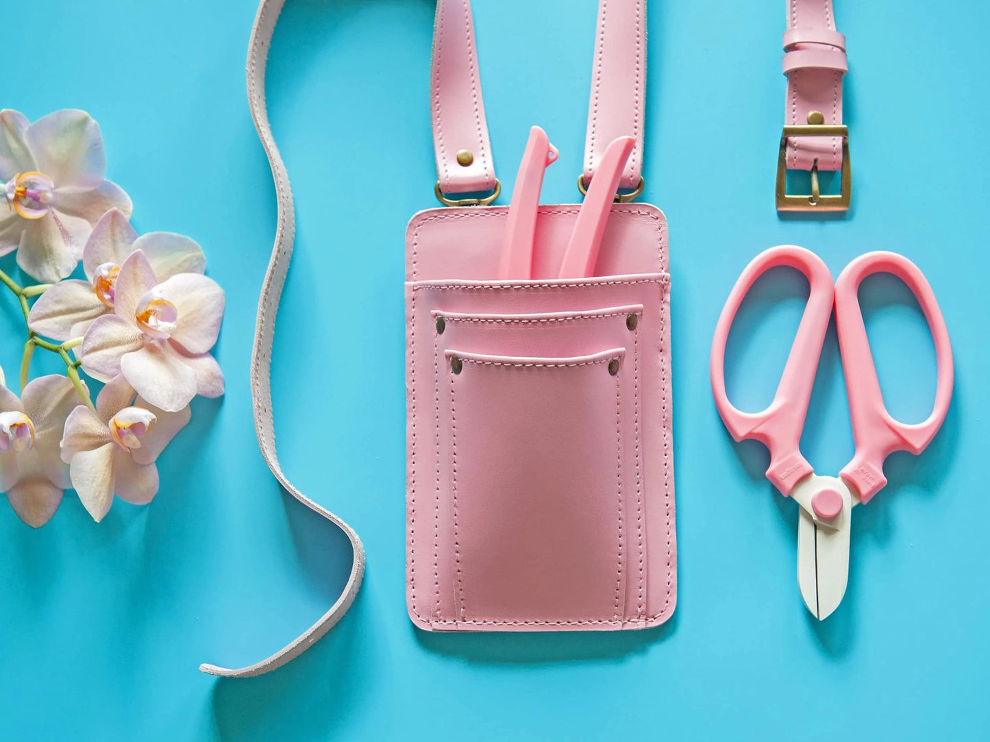 Leather Garden Tool Belt For Women - Pink Gardening Belt - Handmade Florist Tools - Gardner Belt - Best Gifts For Gardeners - Gardening Tool Belt - Florist Apron - Garden Belt For Women