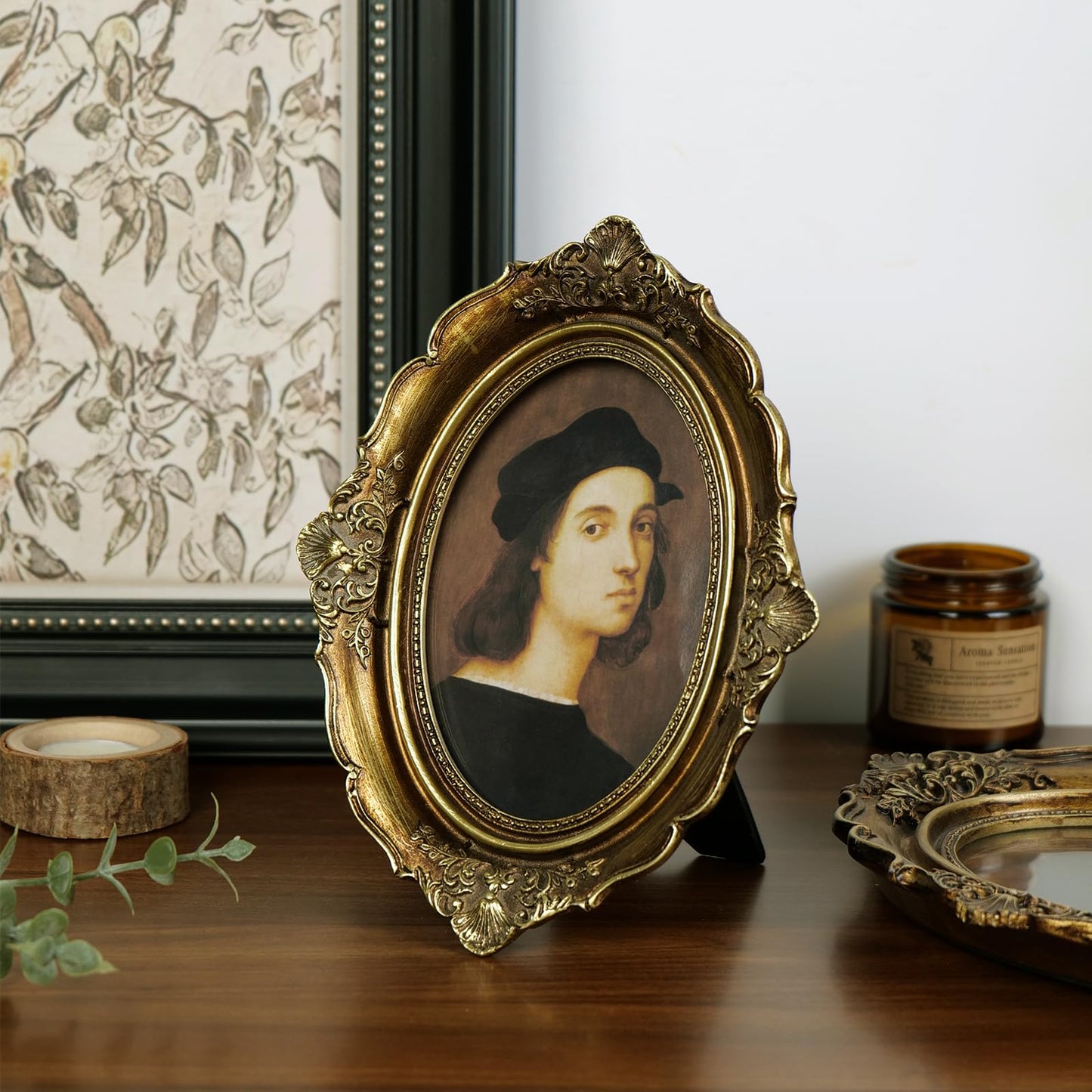 Cuspin 4x6 Vintage Picture Frame, Bronze Gold 4 by 6 Picture Frames Hand-Crafted Resin with Glass Front, Ornate Retro Oval Photo Frame for Wall Hanging and Tabletop Display