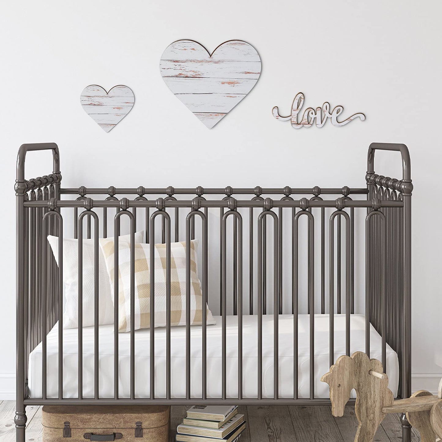 Chitidr 3 Pcs Wooden Hearts Decor Heart Wooden Sign Rustic Hanging Love Plaque for Wall Home Farmhouse Living Room Bedroom Gifts(White)