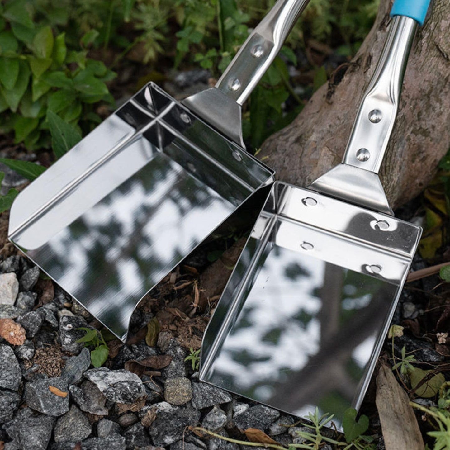 Ash Shovel for Wood Stove & Fireplace – 14.6" Rust-Resistant Ash Shovel with Blue Handle, Stainless Steel Scoop & Hanging Hook for Fire Pit, BBQ, Campfire