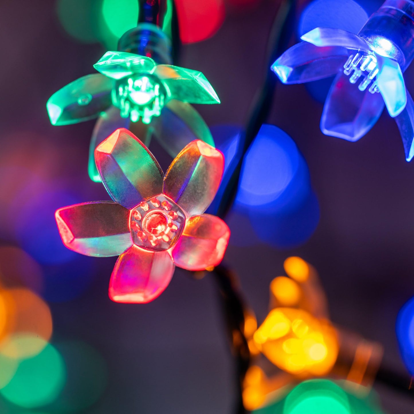 YULETIME Multicolor Sakura LED String Lights, 33 ft 100 Count 8 Modes USB Powered Novelty String Lights (Multicolor, Sakura)