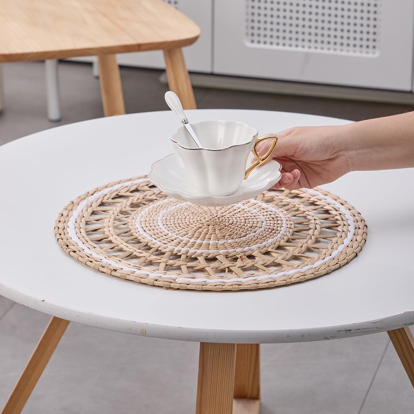 Deosur 2PCS Boho Woven Grass Wall Hanging & Tray – 35CM Handmade Round Wall Art for Living Room & Bedroom – Dual-Purpose, in White