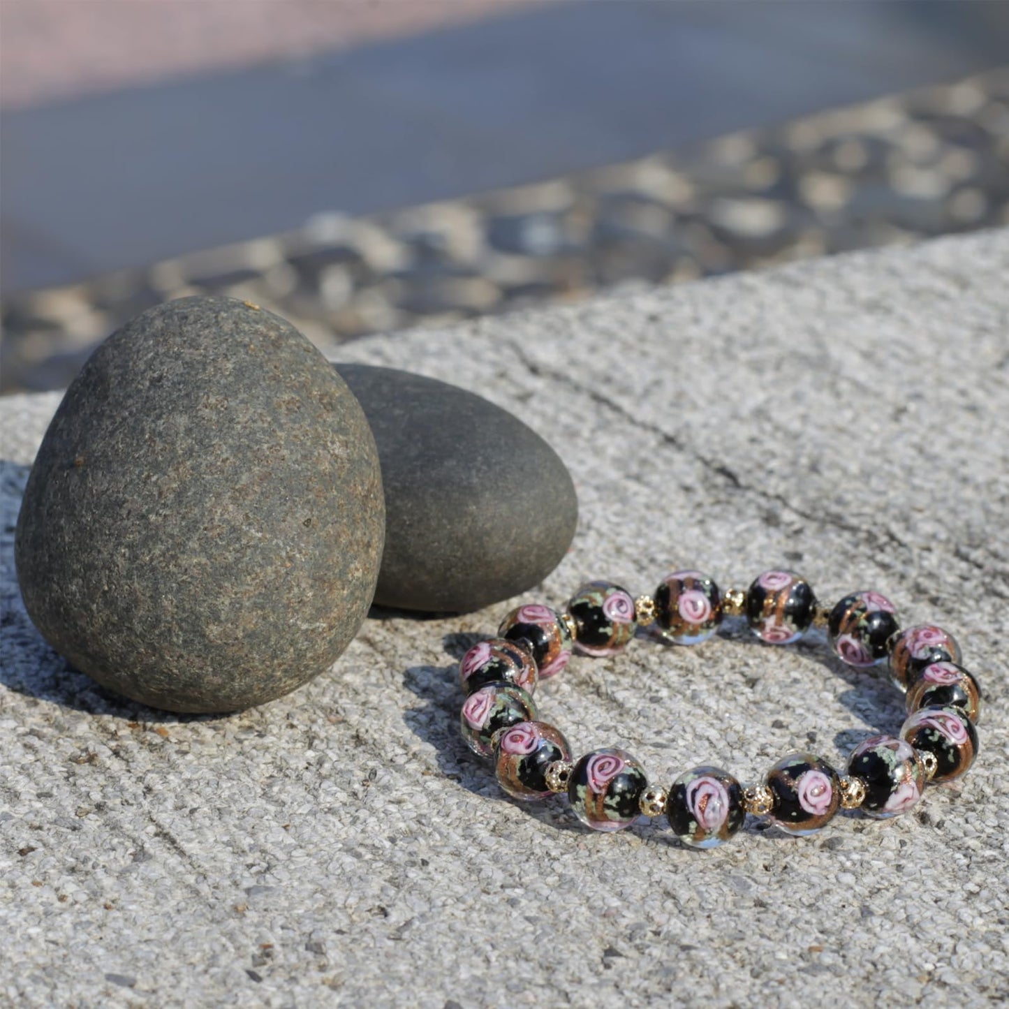 grehapas Rose luminous Beaded Stretch Bracelet for Women, Glowing Luminous Healing Crystal Glass Bracelet Jewelry for Women