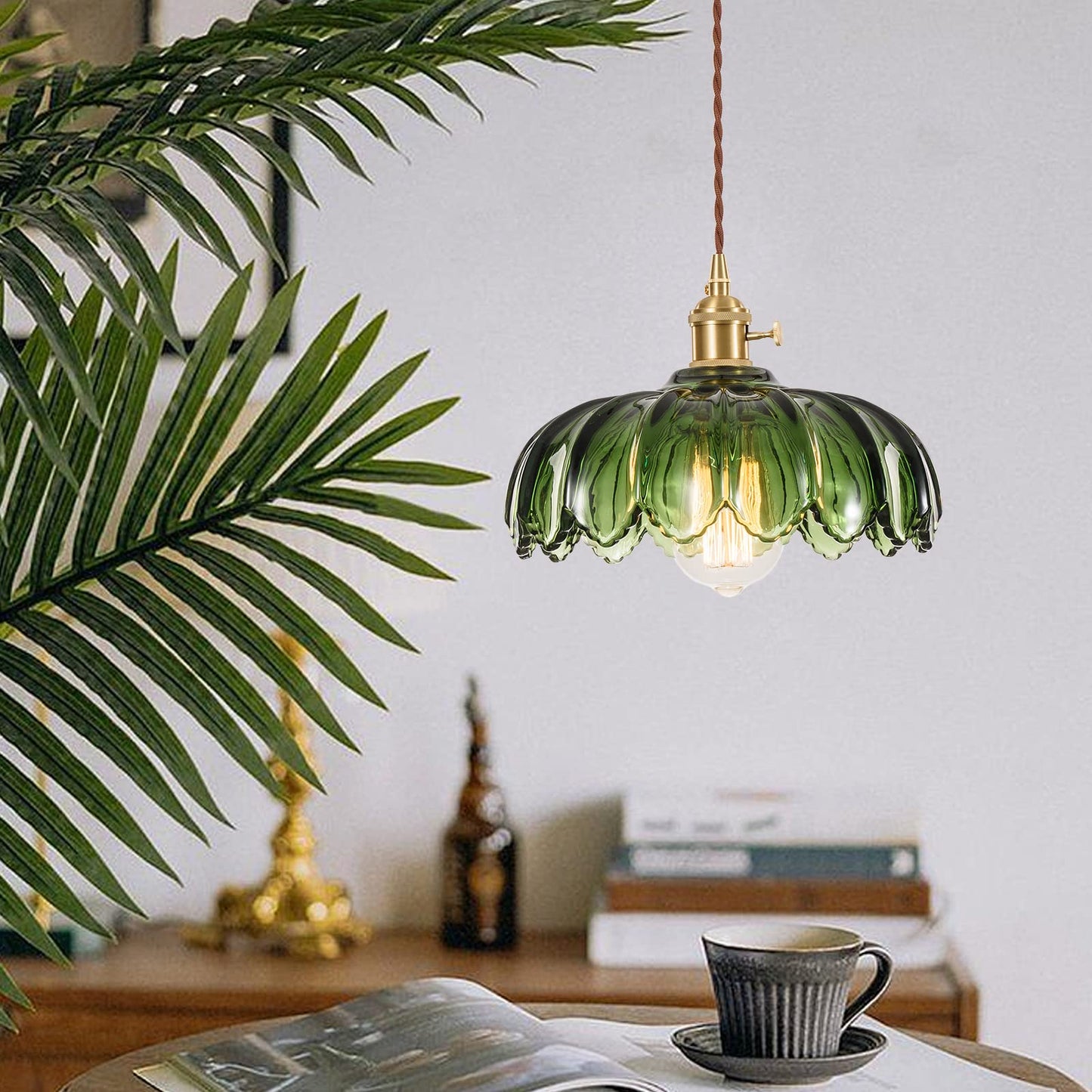 XZHGCEE Plug in Pendant Light Fixtures: Hanging Light Plug in Green Glass Hanging Lamp, Pendant Lighting for Kitchen Island, Bedroom, Dining Room, Living Room, E26 No Bulb