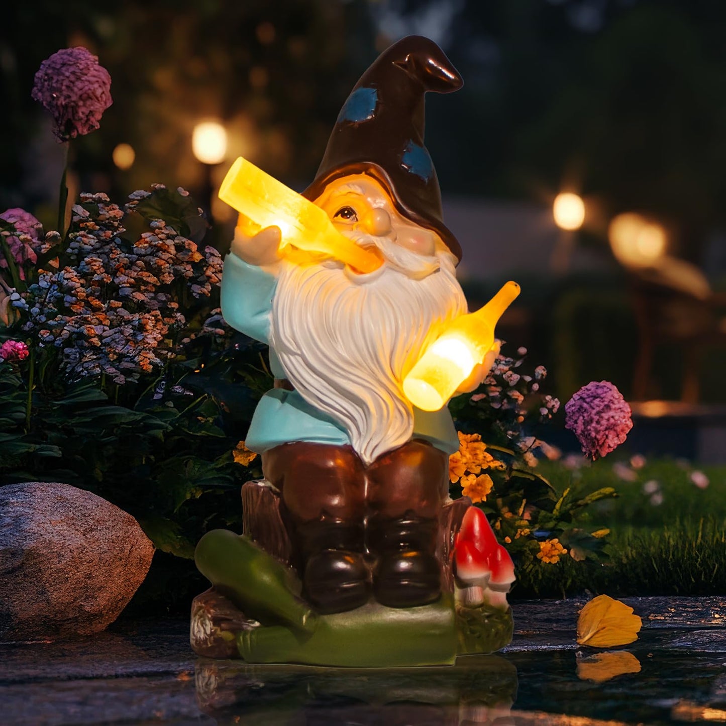 DKJOCKY Gnome Garden Decor Statue with Solar Light Lantern,Birthday Gifts for Women Mom Grandma,Funny Waterproof Resin Figurine Outdoor Decorations for Yard Patio Lawn Balcony Porch