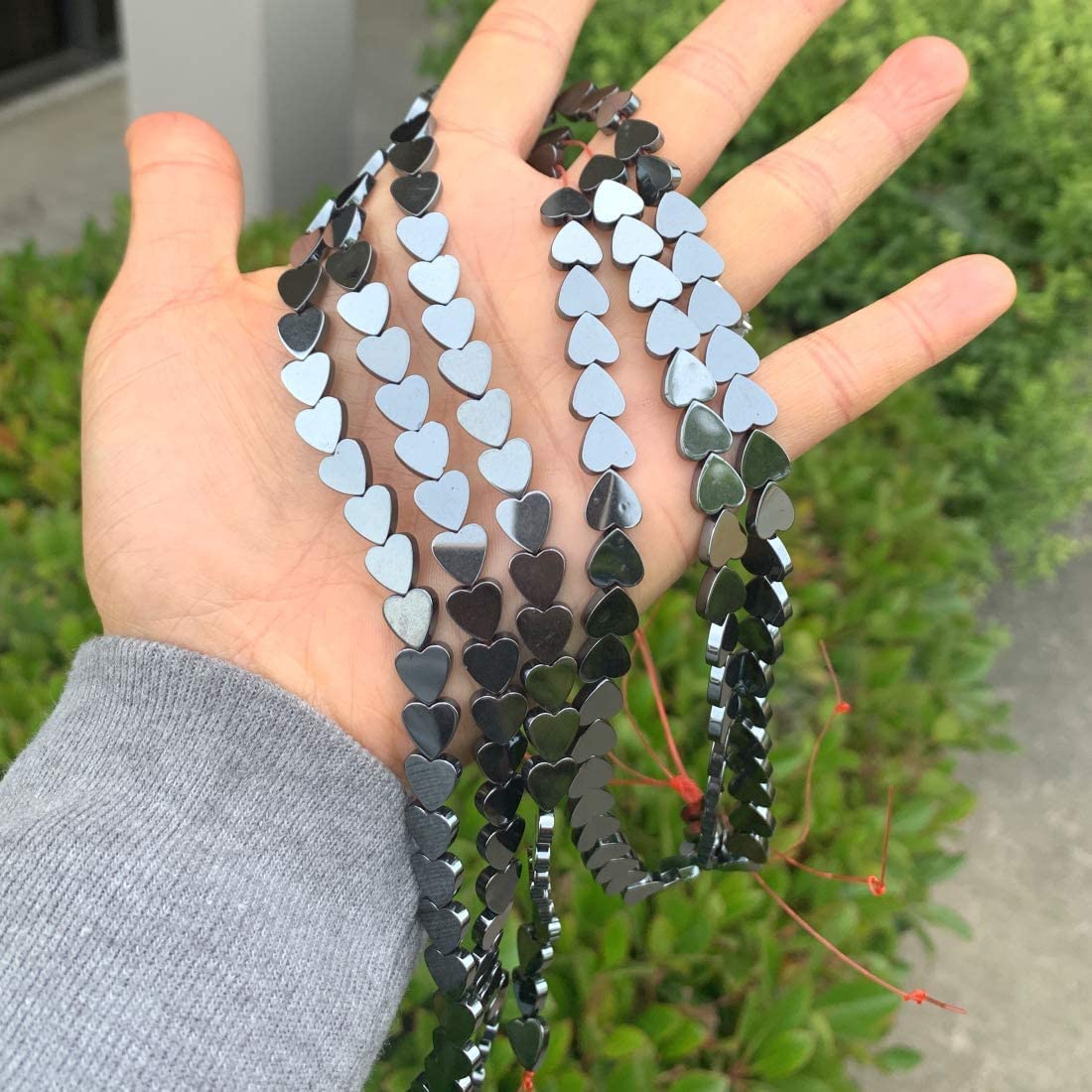 HAAMIIQII 50pcs 8mm Natural Black Hematite Loose Gemstone Beads Heart Shape Spacer Stone Beads for Jewelry Making DIY Bracelets Necklaces Crafting