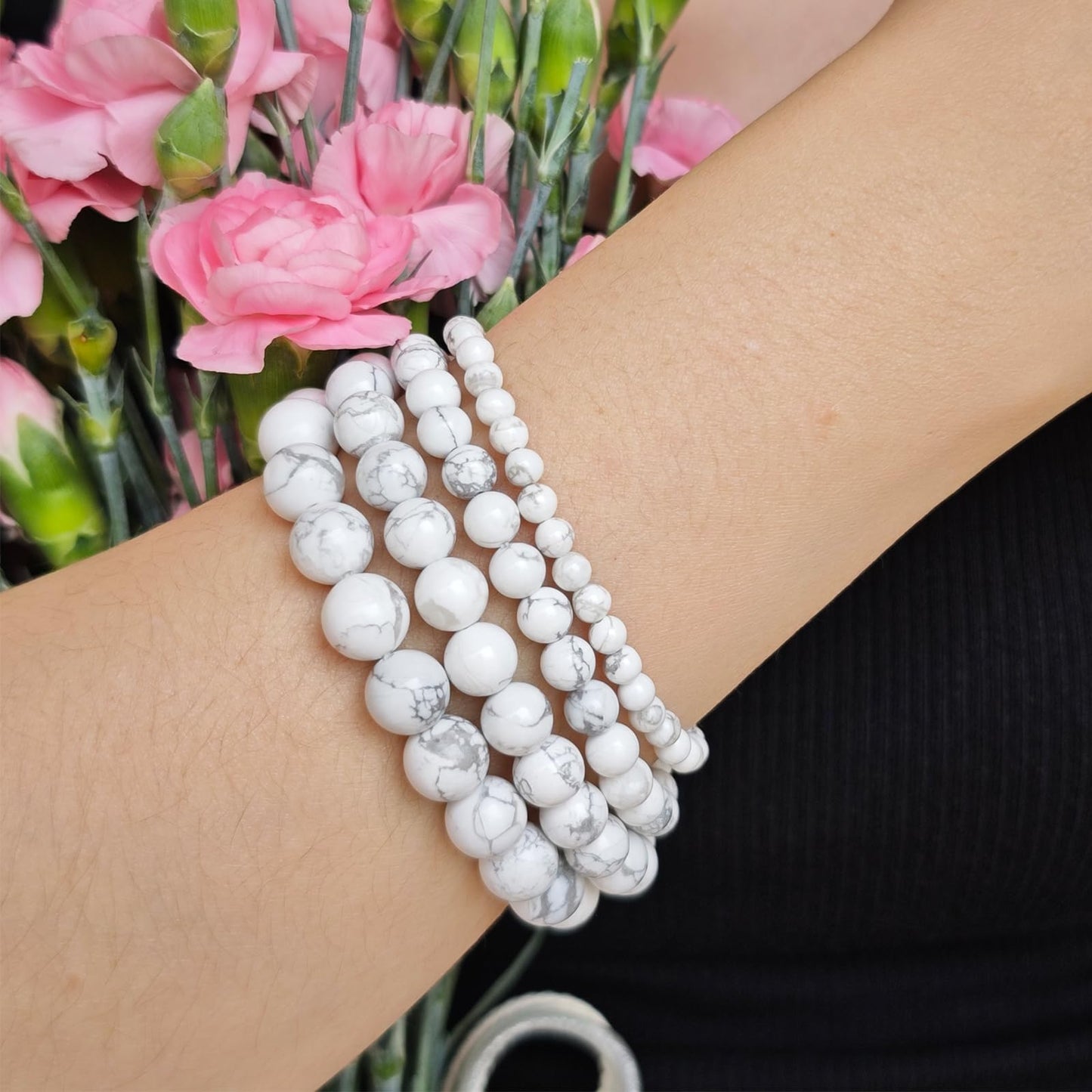 Handmade Natural Gemstone Elastic Bracelet - Healing Crystal Beads Jewelry, Unisex (Howlite, 8mm)