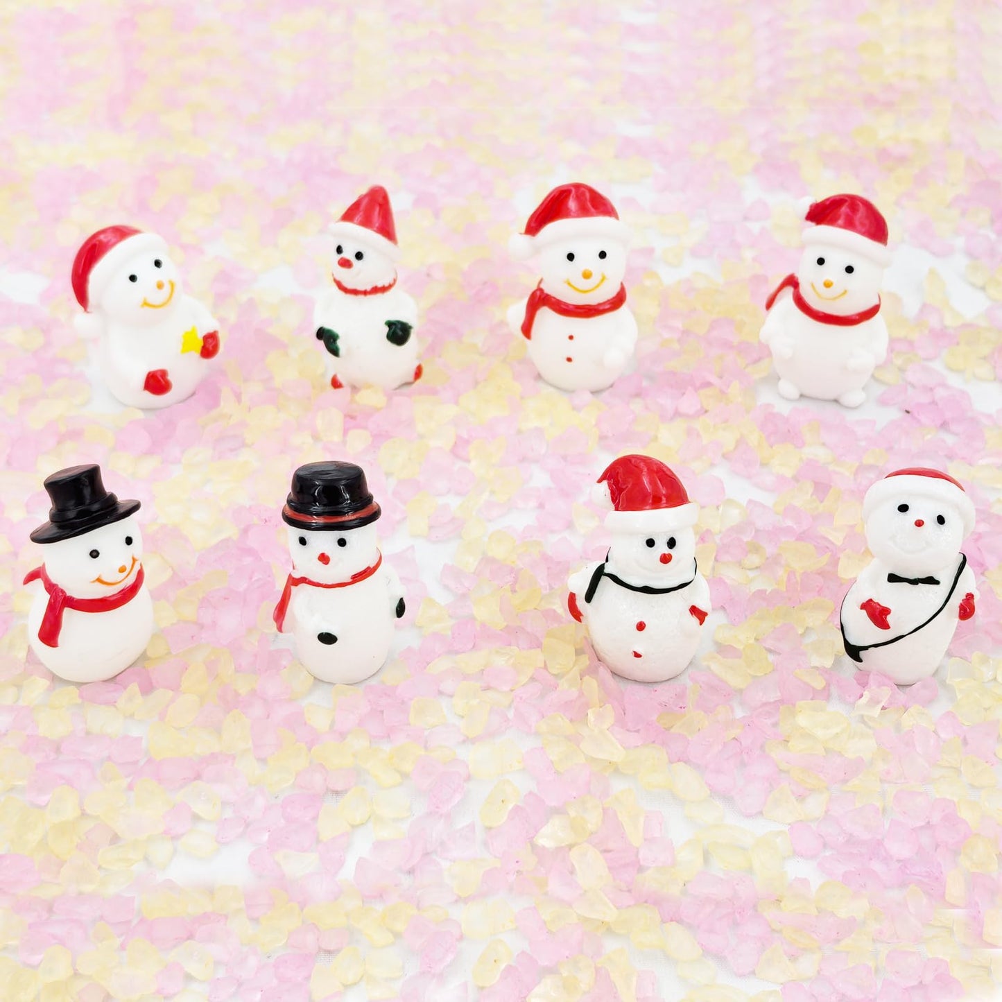 Goodma Mini Snowman Figurines Christmas Theme Resin Miniature Fairy Garden Dollhouse Decoration Ornaments DIY Kit - 40 Pieces