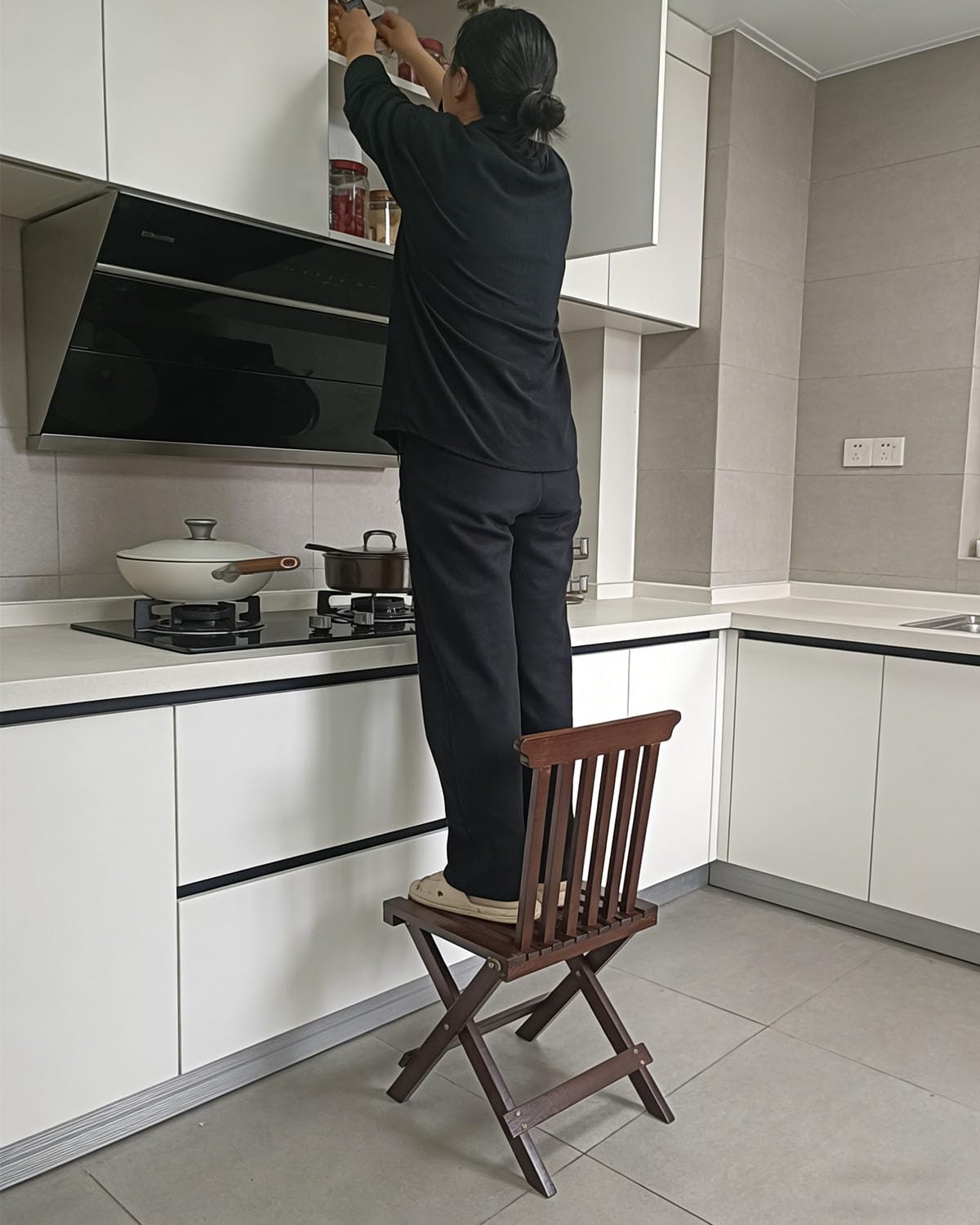 ZHEHUA Convertible Bamboo Stool with Back,Versatile Folding Stool for Home, Garden, Living Room, Kitchen, Bathroom, Bedroom - No Assemble Required
