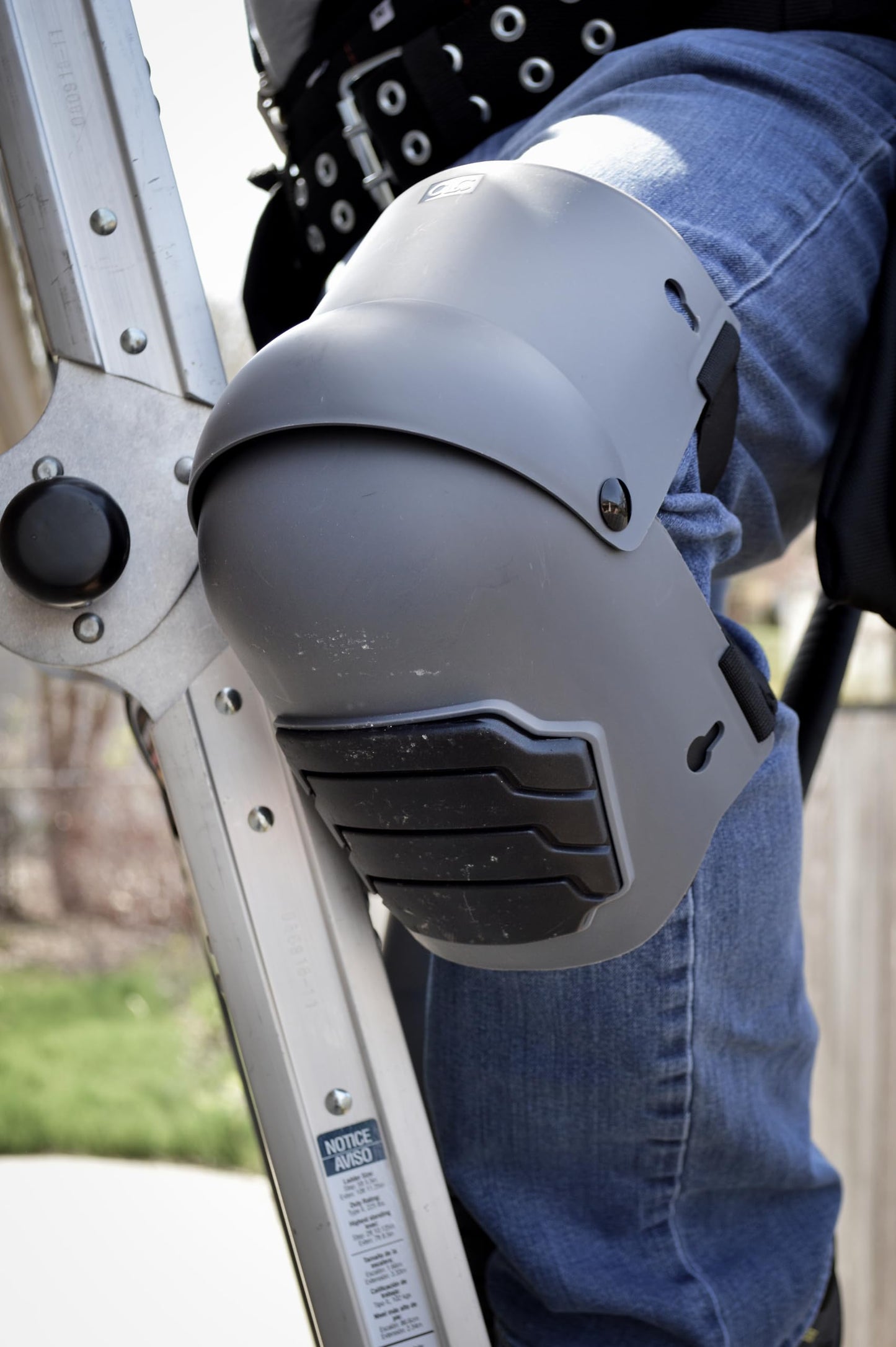 Custom Leathercraft 380 ULTRAFLEX Articulated Kneepads