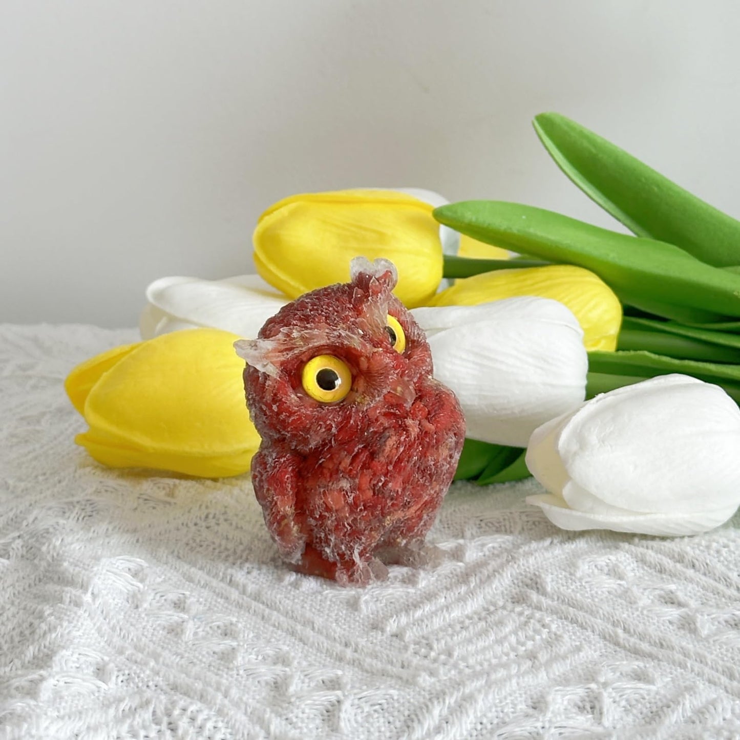 XYLIBLLA Cute Owl Statue for Home Decor and Gifting - Perfect for Owl Enthusiasts, Friends, and Family (Red), LC-002