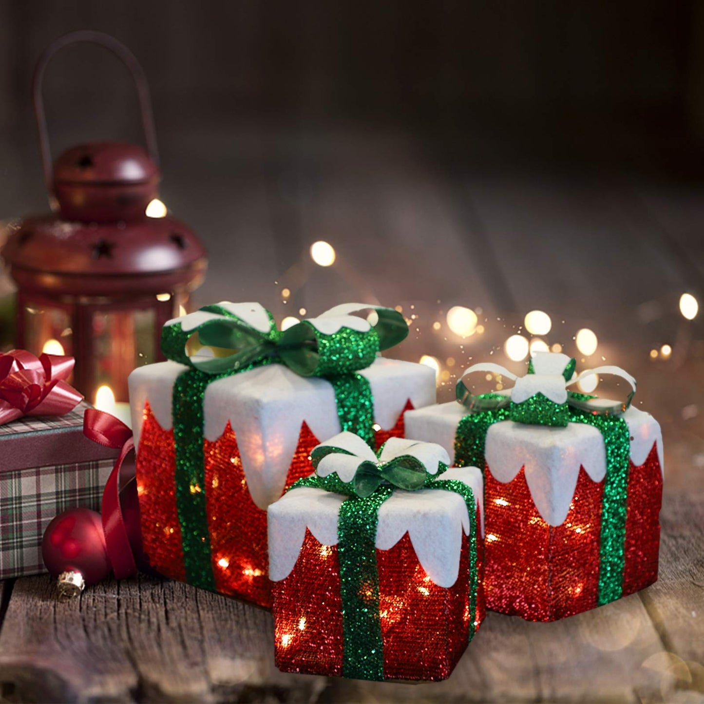 MorTime Set of 3 LED Boxes with Green Bows, Lighted Red Boxes with 60 LED Light String for Christmas Indoor Outdoor Home Yard Party Decoration