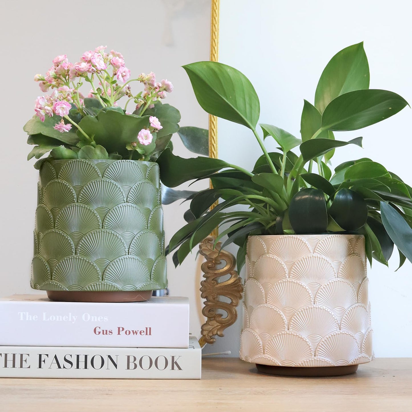 GUGUGO Pearl Beige Scale Planter, Cute Unique Plant Pot with Drainage, Eclectic Colorful Small Flower Planters Pots for Indoor & Outdoor Plants, Rainbow Funny Succulent Gardening Pot Gifts