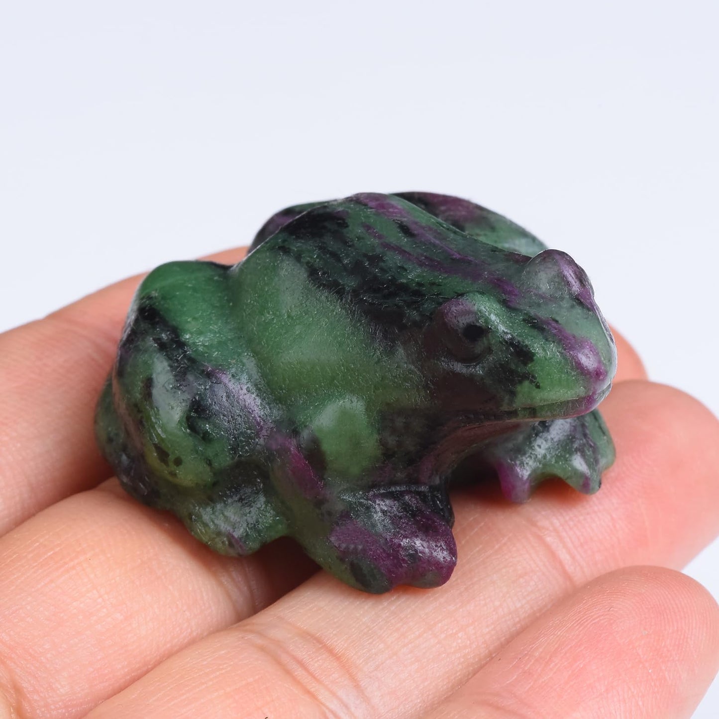 QLRSUXN 2 Inch Ruby Zoisite Frog Crystal Figurine，Frog Gifts Healing Crystal Decor，Frog Garden Statue Stone Energy Gemstones, in Bedroom Office Christmas Meditation Gifts Aquarium Decoration