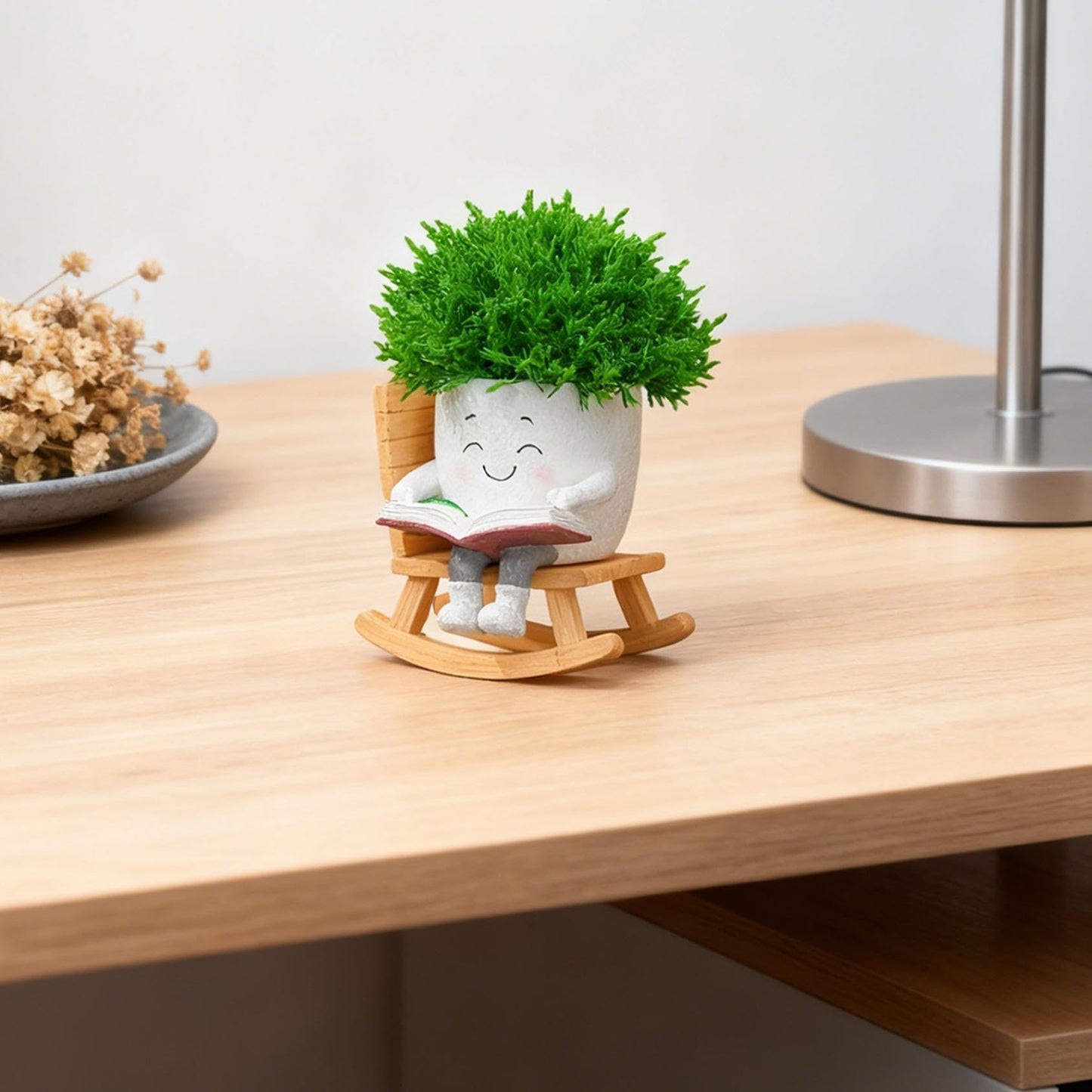 Rocking Chair Smily Face Planter with Drainage Hole, Small Plants Resin Succulent Planter Indoor Outdoor Decor for Desk Balcony Garden (White B)