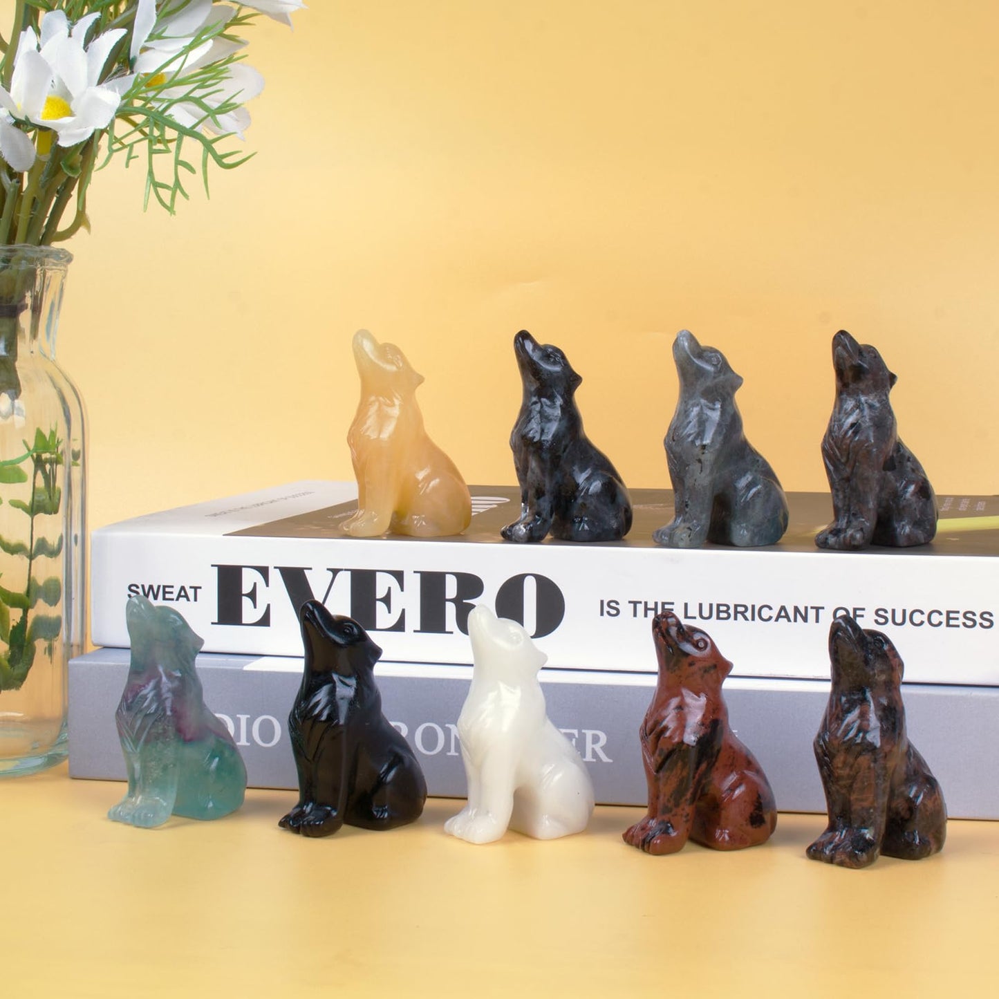 Ytbeoxk 2.1 Inch Yellow Jade Wolf Crystal Statue Gifts Healing Crystal Decor，Wolf Totem Figurines Stone Energy Gemstones, in Bedroom Office Christmas Meditation Gifts for Men Gril Women