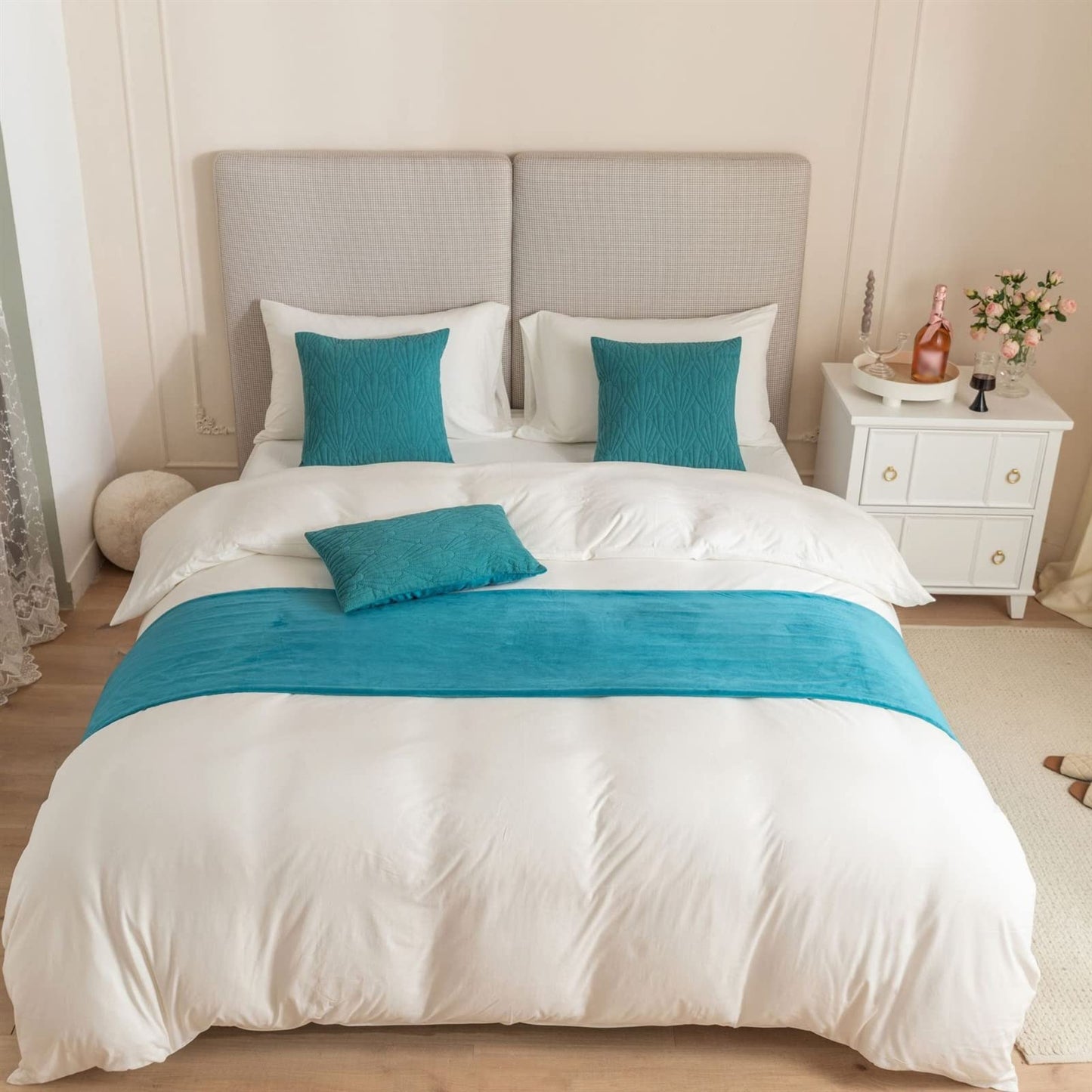 Fudaiki Bed Runner Solid Quilted Fleece Breathable Modern Bedding Scarf Protection for Bedroom Hotel Twin/Twin XL Blue