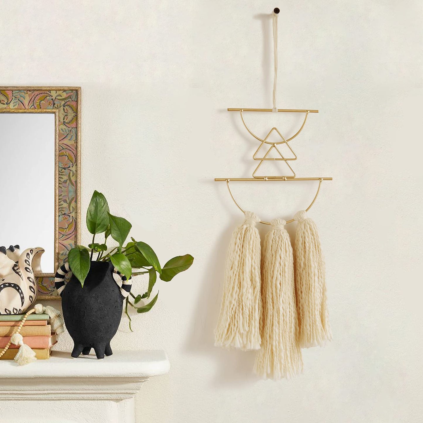 IOWER Boho Wall Decor Macrame Wall Hanging Small Metal Wall Art Cute Wall Decor For Living Room Bedroom(Ivory, 13"Lx4.7"w)