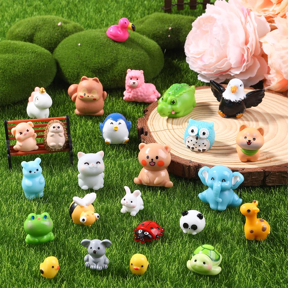 DIYDEC 50pcs Mini Resin Animal 50 Styles Tiny Resin Animals Miniature to Hide Little Small Animal Figures Bulk for Holiday Party Favors Bag Fillers Garden Dollhouse Crafts Decor