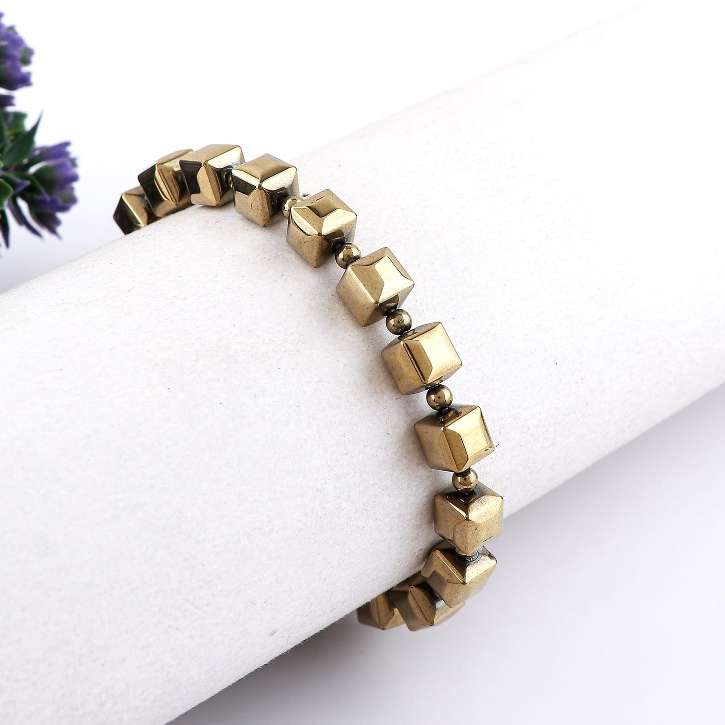 YASHEE Golden Hematite Beaded Crystals Bracelet, Anxitey Relief, Calming Bracelet, Chakra Energy Healing Gemstone, Stretchable Elastic Spiritual Unisex Bracelet, Yoga Crystals, Bohemian Jewelry, Healing Crystals Beads