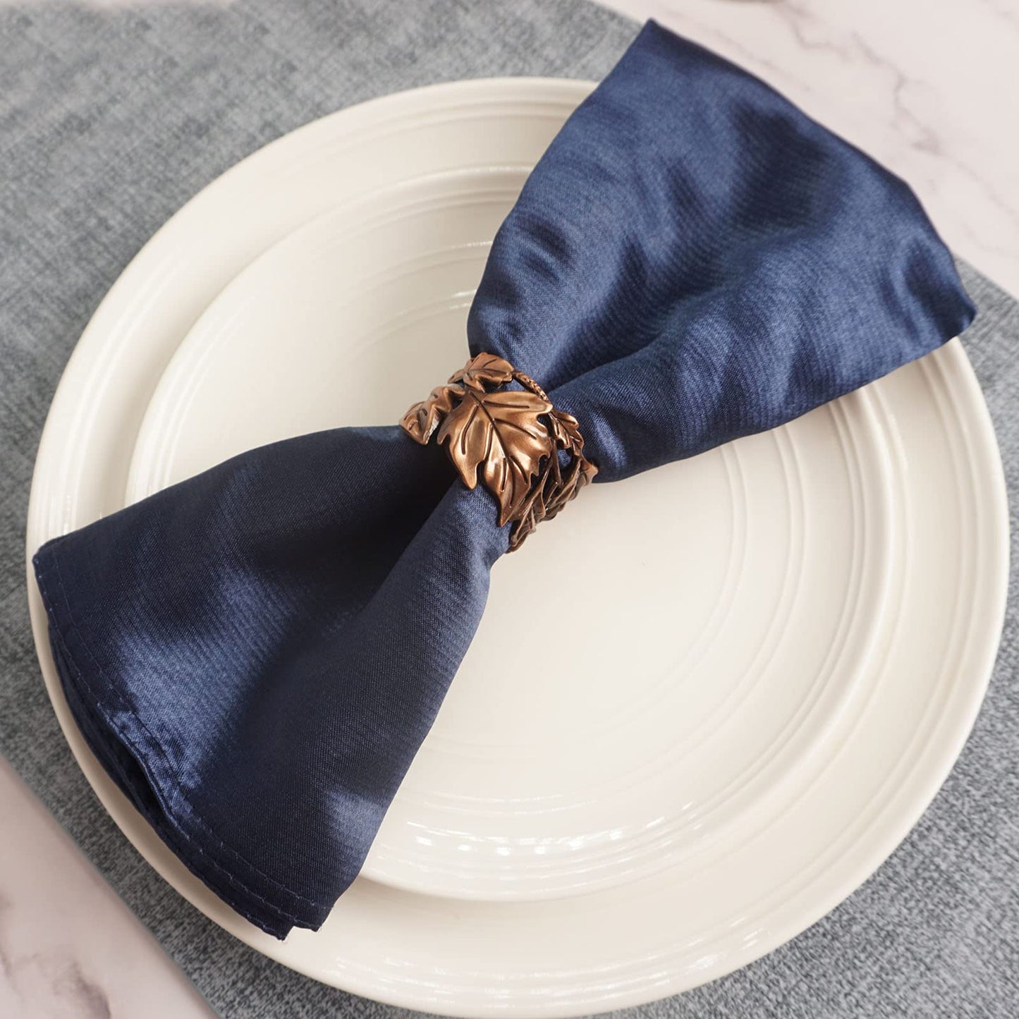 Utalek Leaf Shape Napkin Rings Set of 6, Bronze Napkin Rings Metal Napkin Ring Holders for Dinner Party, Wedding, Banquets,Thanksgiving, Holiday Table Settings