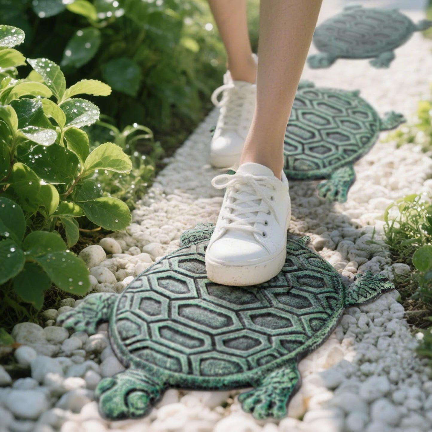 Lawei Cast Iron Turtle Stepping Stone, Sturdy Metal Stepping Mat for Front Door, Garden, Lawn and Yard, Verdigris Tortoise Decorative Stone Path Paver for Outdoor Walkway, 12.5 x9.4 Inch