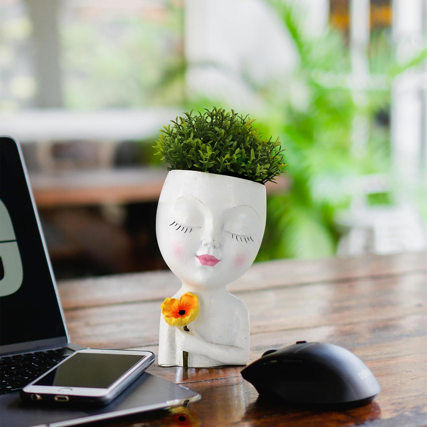 Meltset M Face Planter Pot Head Planter for Indoor Plants, Cute Girl Holding Poppy Flower Pot with Drainage Hole, Resin Succulent Cactus Planter, Unique Gardening Gifts for Women Mom Teacher (White)