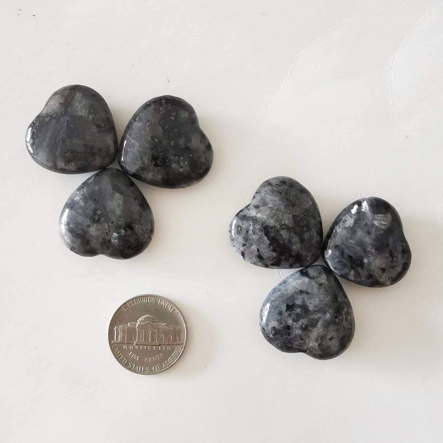 Bacatgem 3 Pcs Natural Black Labradorite Pocket Palm Thumb Healing Crystal Heart Love Worry Stones,1 inches Reiki Balancing Crystal and Healing Stones