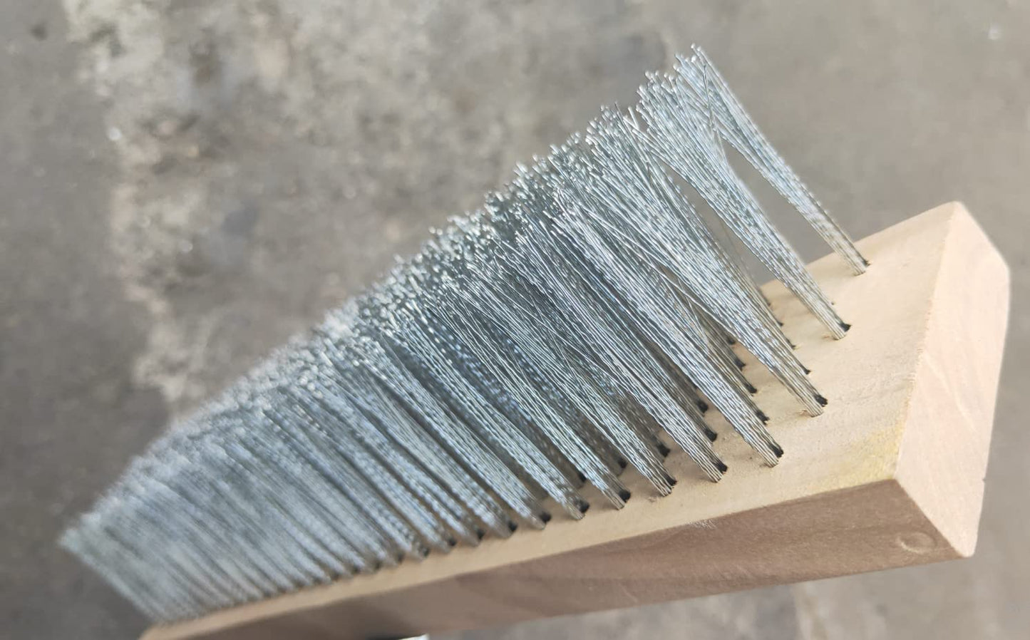 12" Heavy-Duty Rough Surface Floor Brush,Stainless Steel Wire Large Deck Scrub Brush 12" x 2.7” Removes Snow, Dirt & Grime on Drivways, Steps, Patios, Decks, Tile, Cement Without Stick (12")