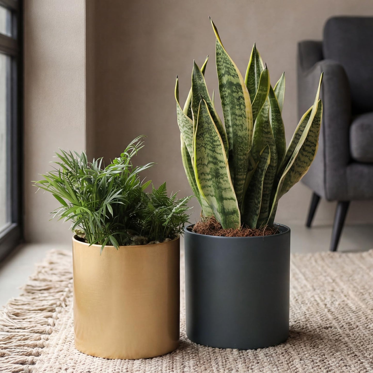 Rioneta Metal Plant Pot with Drainage Hole,Mid Century Modern 7 inch Round Pot Indoor Outdoor Planters Gift for Decorative Pots of Tabletop Living Room Bedroom Gold