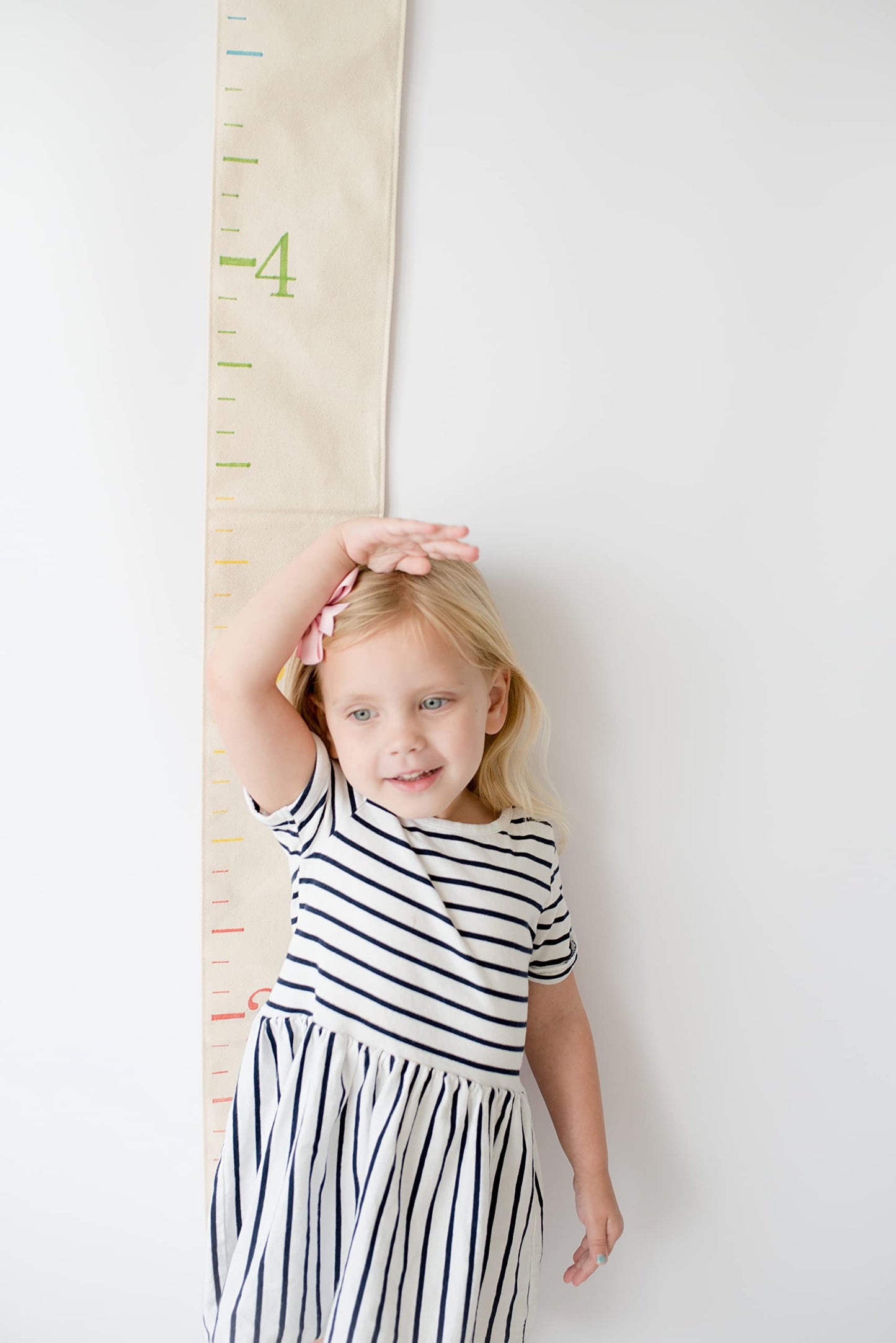 White Loft Rainbow Canvas Family Height Chart Ruler - Children's Growth Tracker for Nursery Wall - Kids Room Decor Keepsake