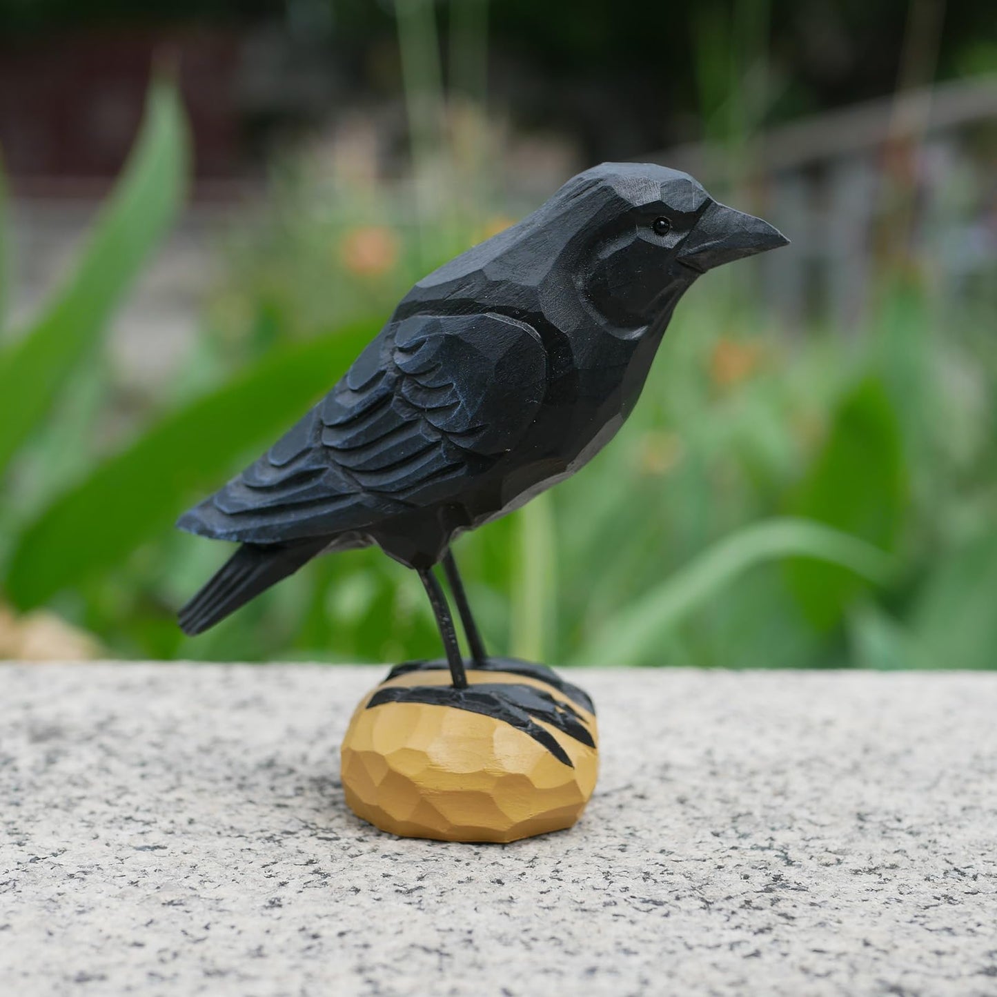 DinNingNing Wood Crow Figurine Black Raven Decor Small Animal Statues Carving Sculpture Ornament Bird Gifts