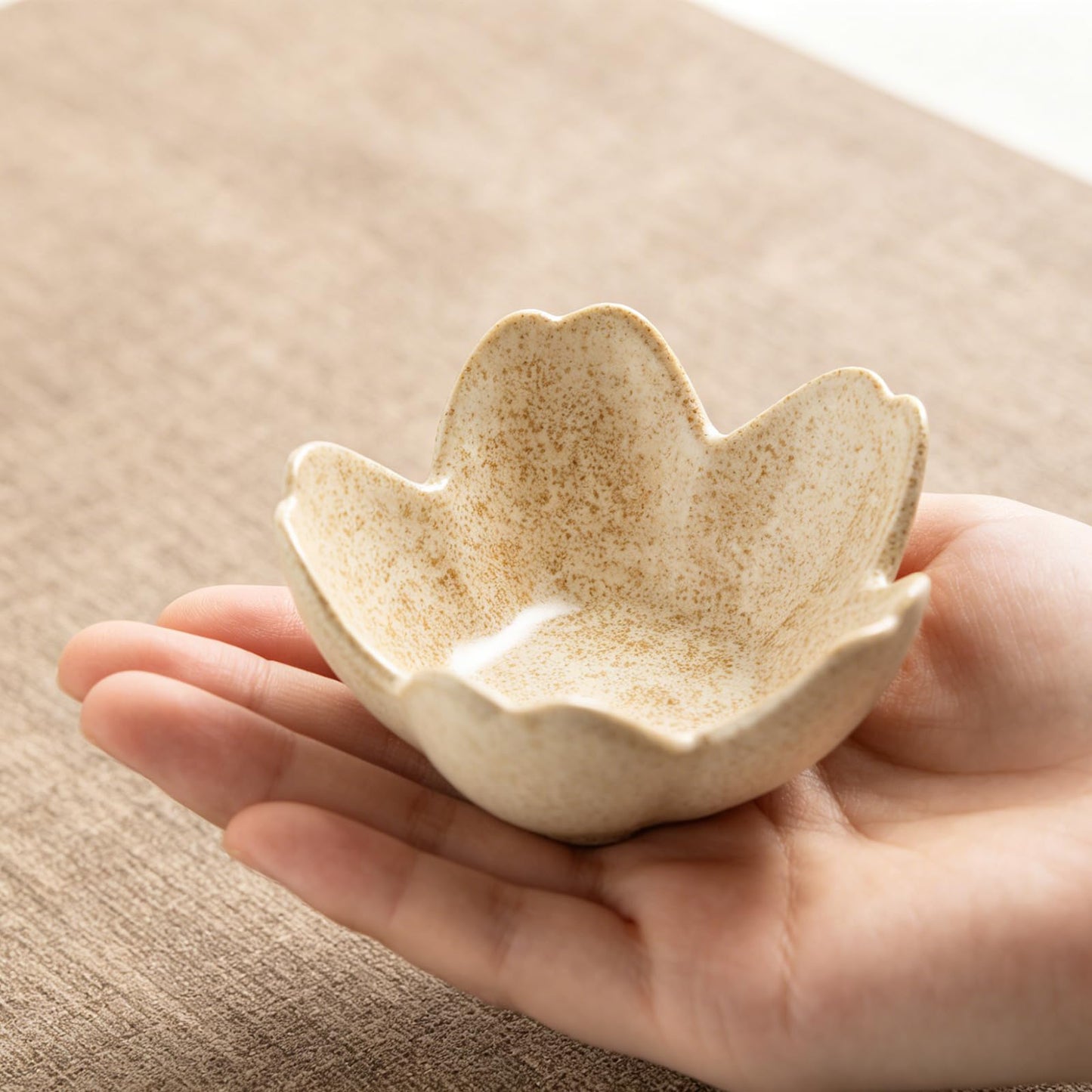 zerokyclan Floral Vanity Tray - Ceramic Jewelry Organizer Dish for Rings Necklaces Wedding Gift Idea(camel)