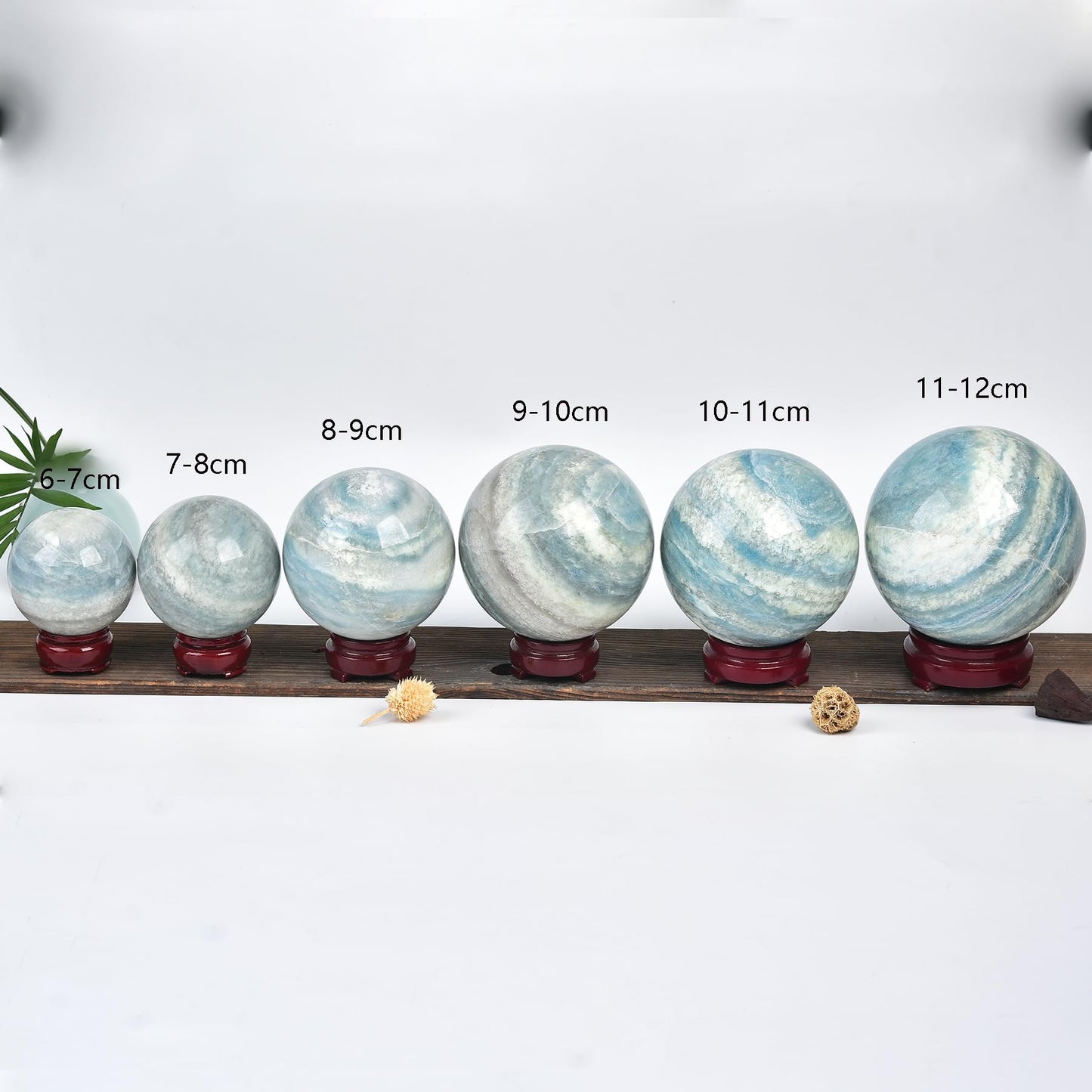 JIC Gem Natural Trolleite Crystal Ball Sphere Blue Healing Crystal Gemstone Ball with Display Stand Home Decor Meditation Grid Energy Balance (70-80mm)